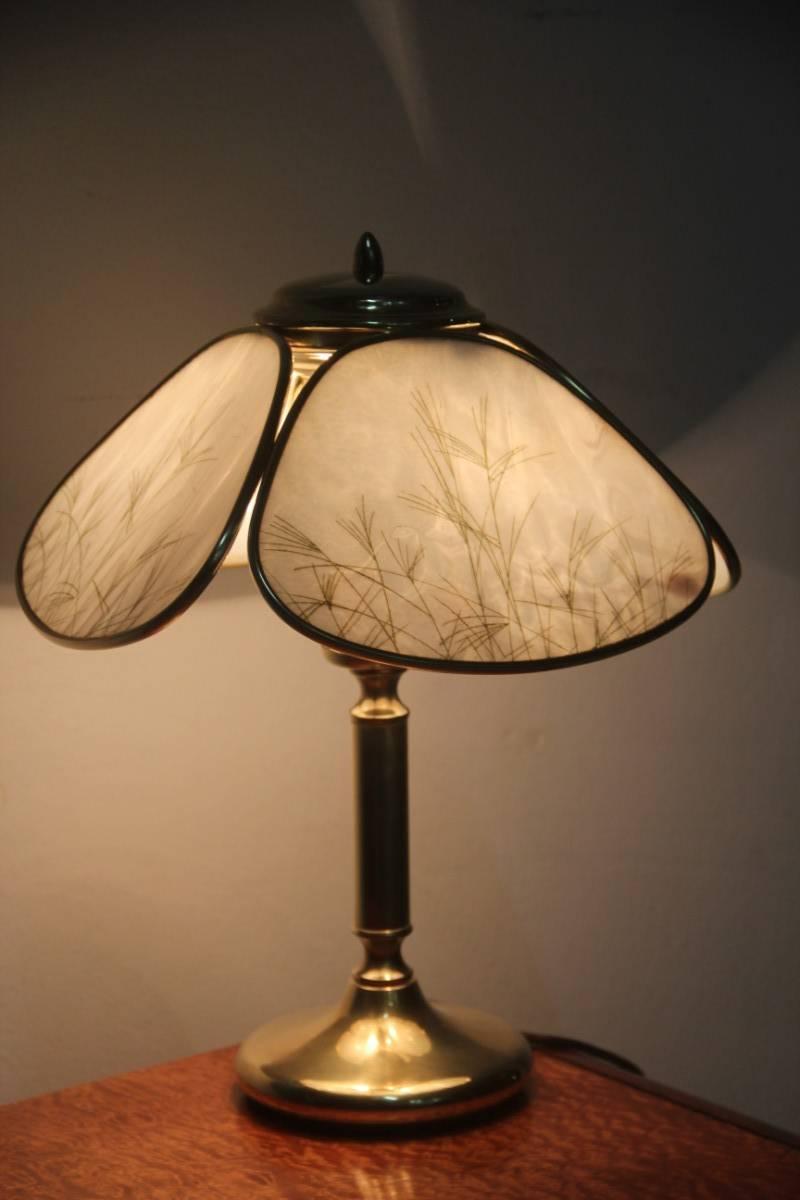 Table Lamp of the 1970s Very Elegant In Good Condition For Sale In Palermo, Sicily