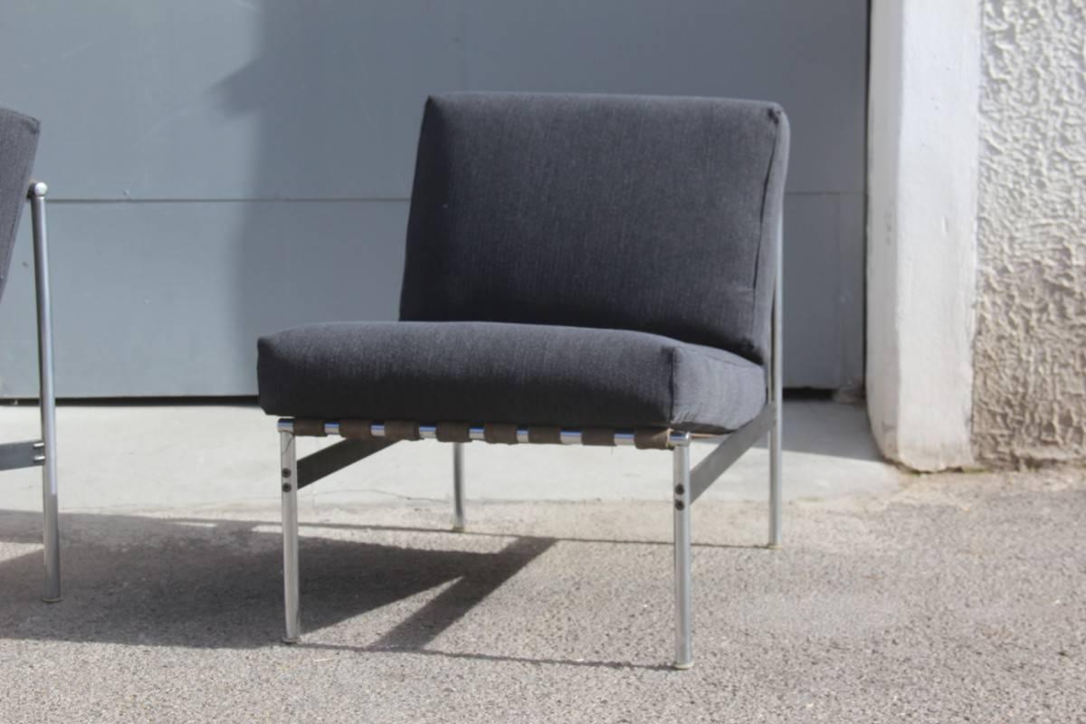 Mid-20th Century Knoll Chair 1960s Design Minimal and Razionalist Fabric Metal 