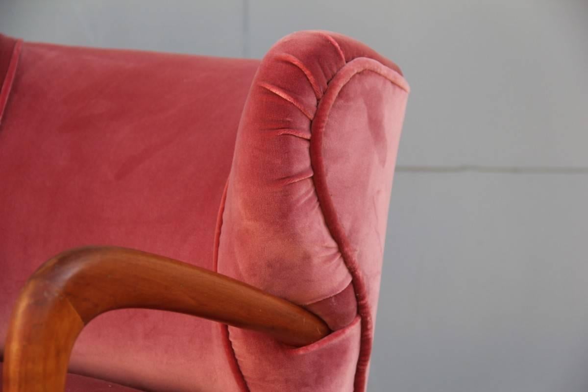 Mid-Century Modern Armchair in Pink Velvet and Italian Design Mahogany Wood