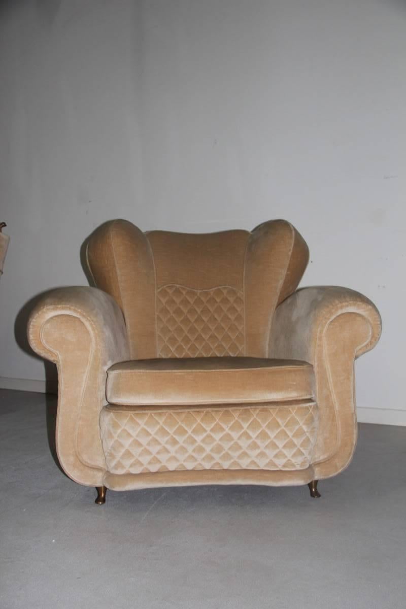 Mid-20th Century Very Special 1950s Armchair Attributed to Guglielmo Ulrich Italian Design 