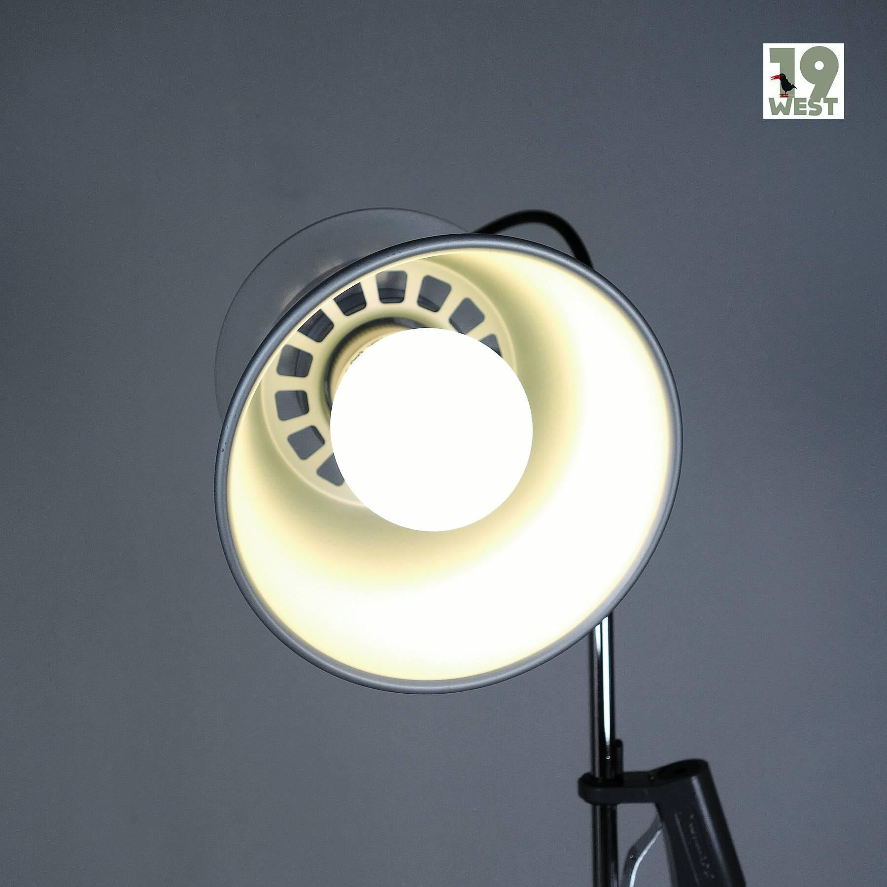 Italian Alfiere Floor Lamp by Enzo Mari for Artemide For Sale