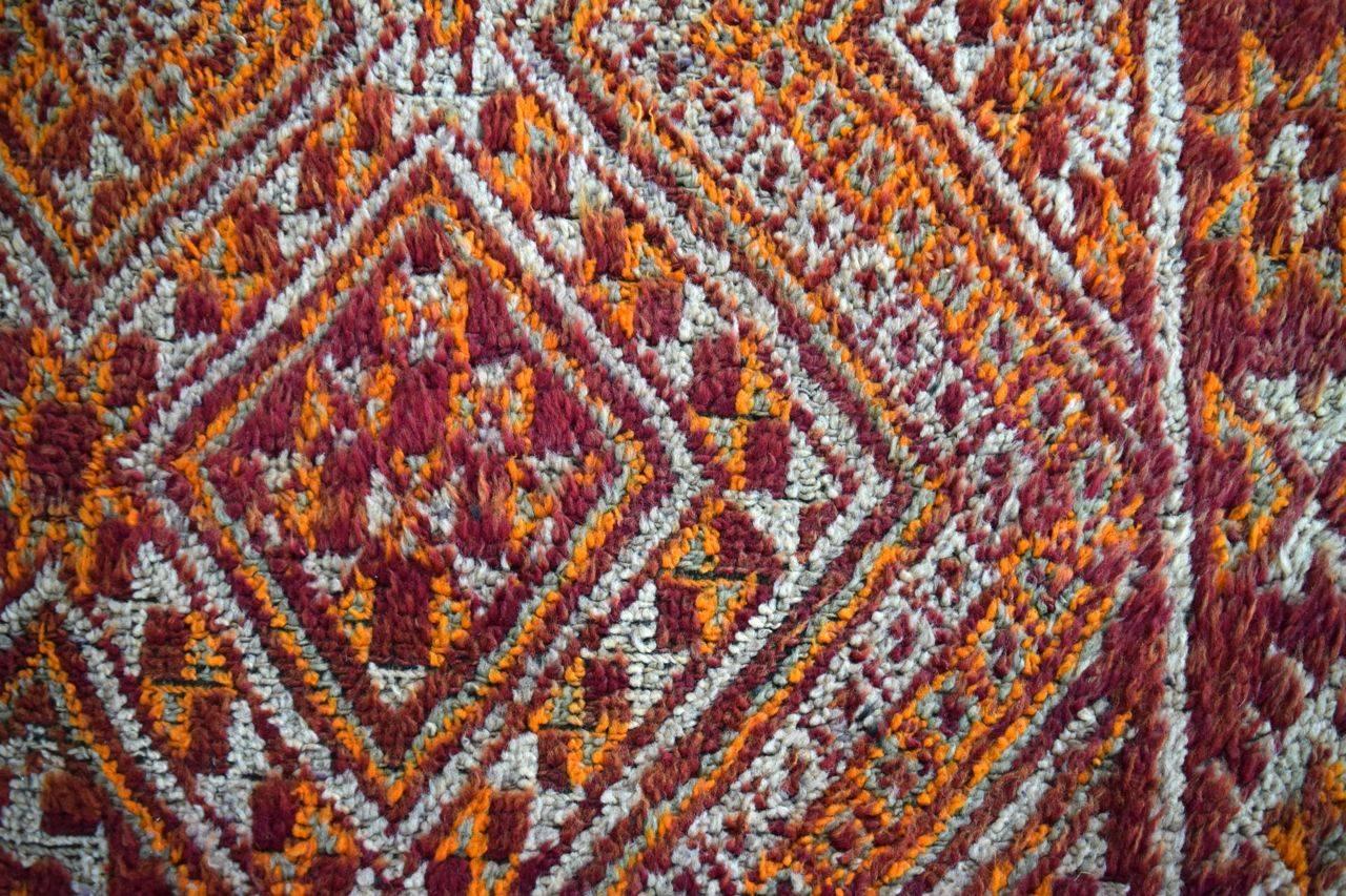 Mid-20th Century Moroccan Berber Rug For Sale 1