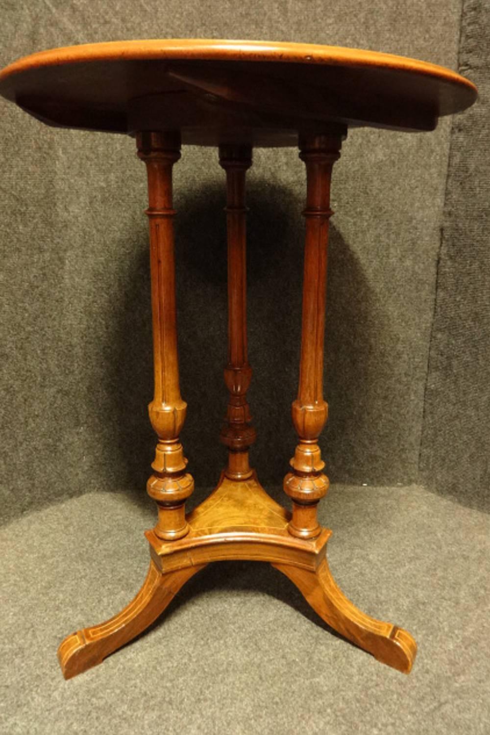 Inlay Burr Walnut Inlaid Pedestal Table For Sale