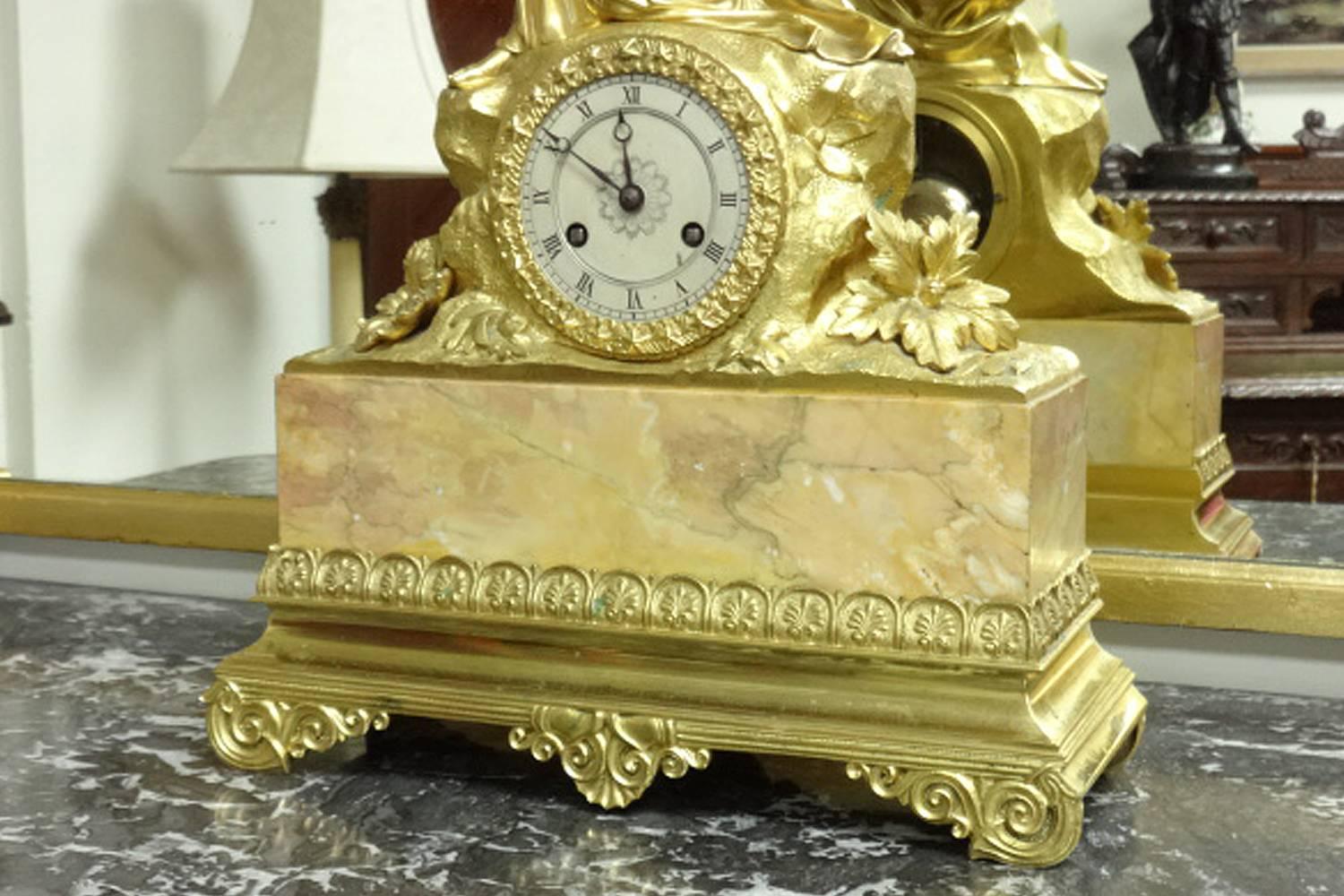Stunning Gilt Bronze Mantle Clock by 'Gillion' For Sale 1