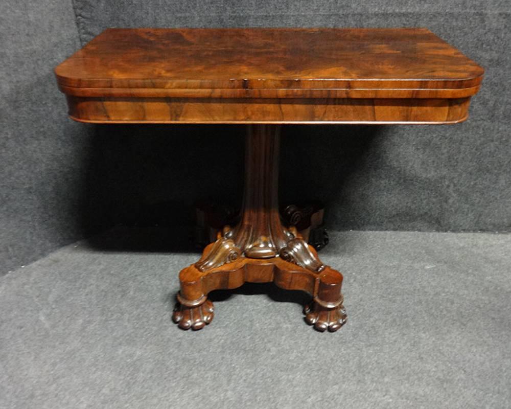 A top quality rosewood tea table from the William 4th period, fabulous base, in excellent condition.

Extra time needed to receive CITES certificate.