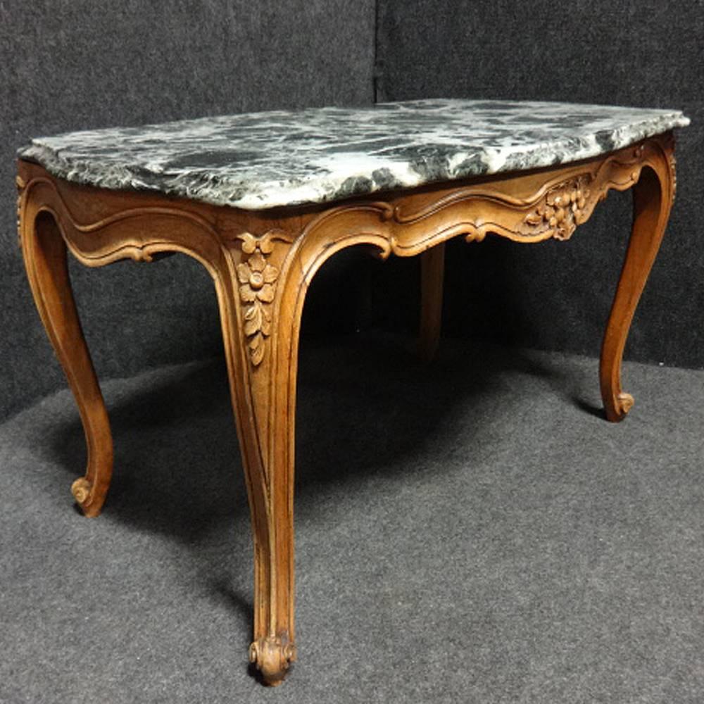 Good French 19th Century Walnut Coffee Table with Marble Top In Good Condition For Sale In Applyby Magna, Staffordshire