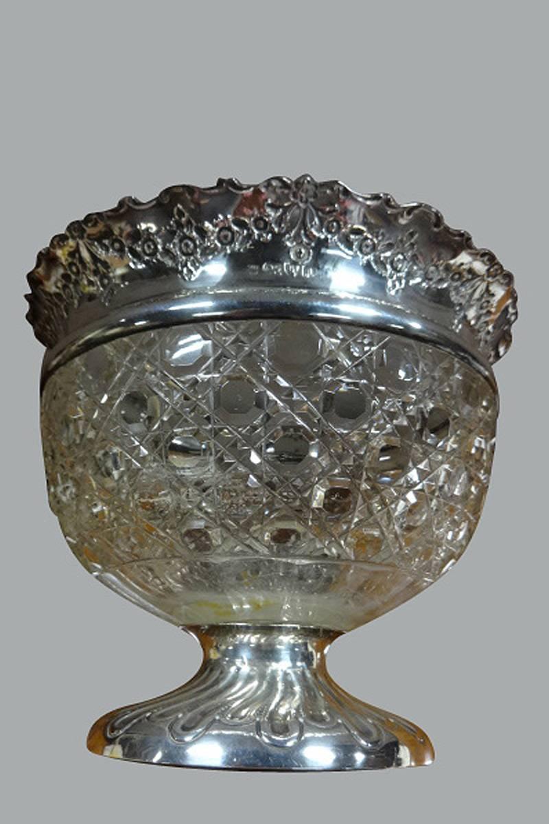English Beautiful Hobnail Cut-Glass and Silver Bowl, Chester, 1901