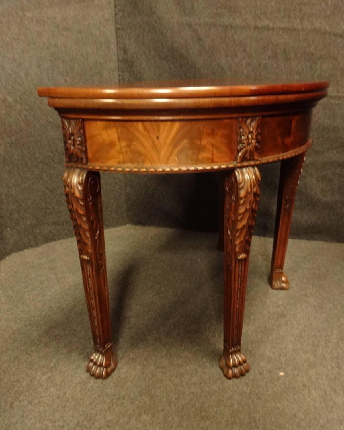 Outstanding Irish Mahogany Console/Buffet Table in the Kentian Style by Maples For Sale 4