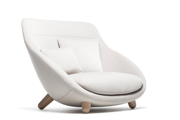 Moooi Love Sofa in High or Low Back For Sale at 1stdibs