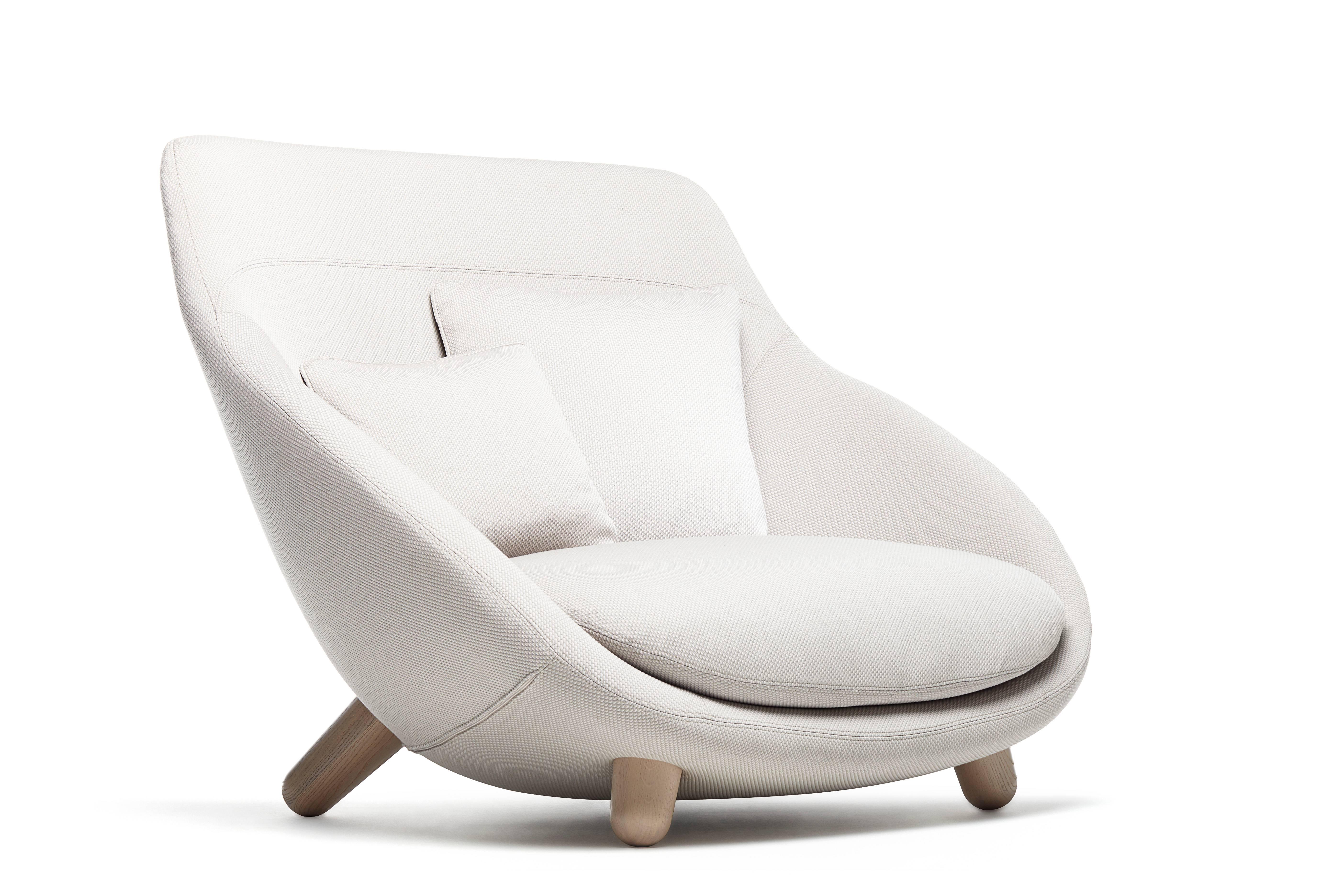 Moooi Love Sofa with High Back in Fabric or Leather By Marcel Wanders