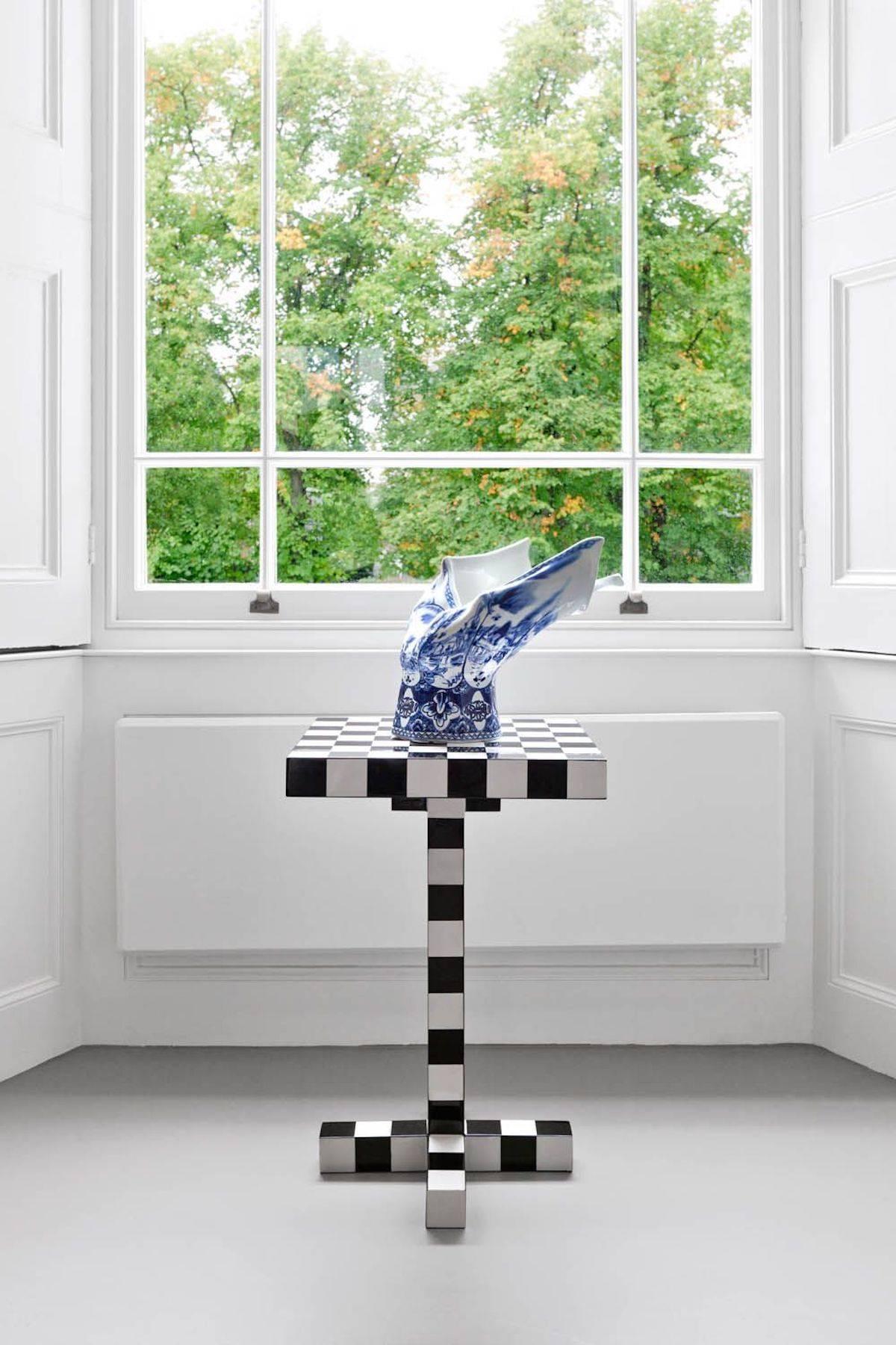 Dutch Moooi Chess Side Table in Black and White For Sale