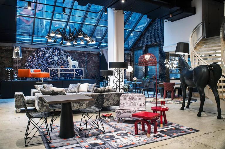 Moooi Horse Lamp By Front Design