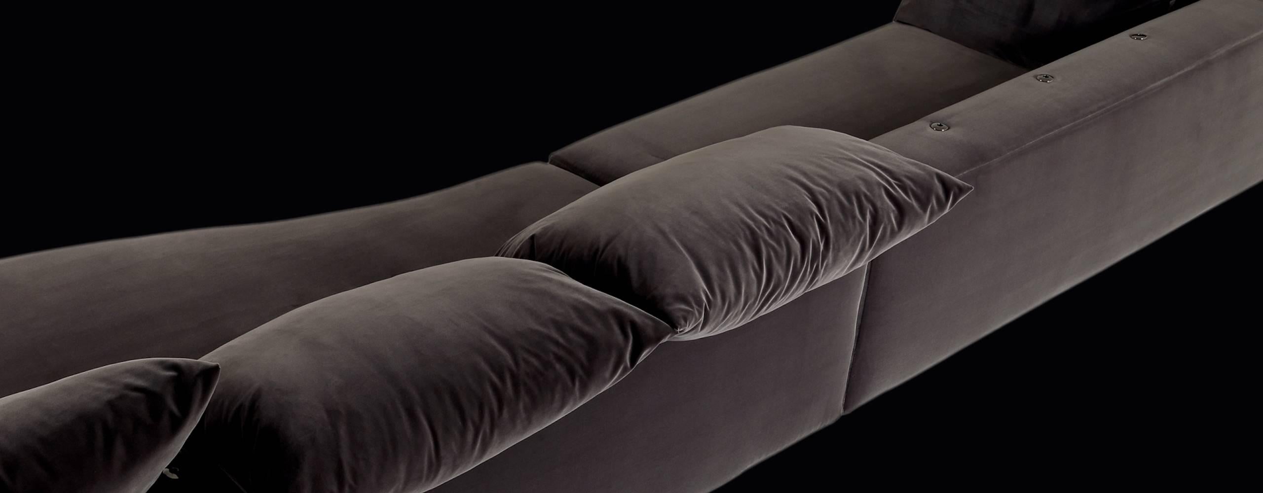 Contemporary Edra Absolu Sofa by Francesco Binfaré For Sale