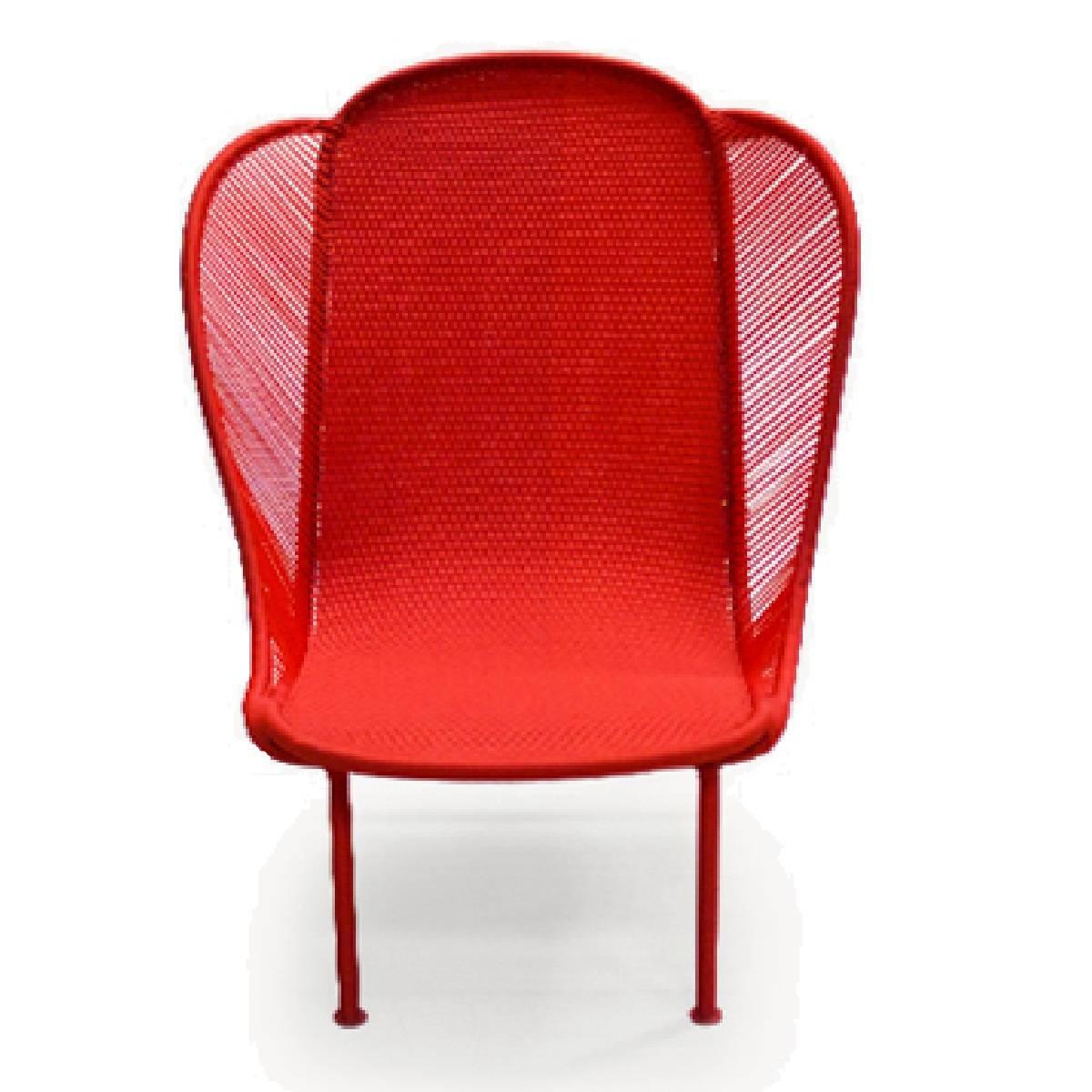Imba is part of the M’Afrique collection by Italian furniture manufacturer Moroso. Imba was conceived by the designer Federica Capitani and produced by African Craft weavers using the yarn of fishing nets. 

The designs are all different and