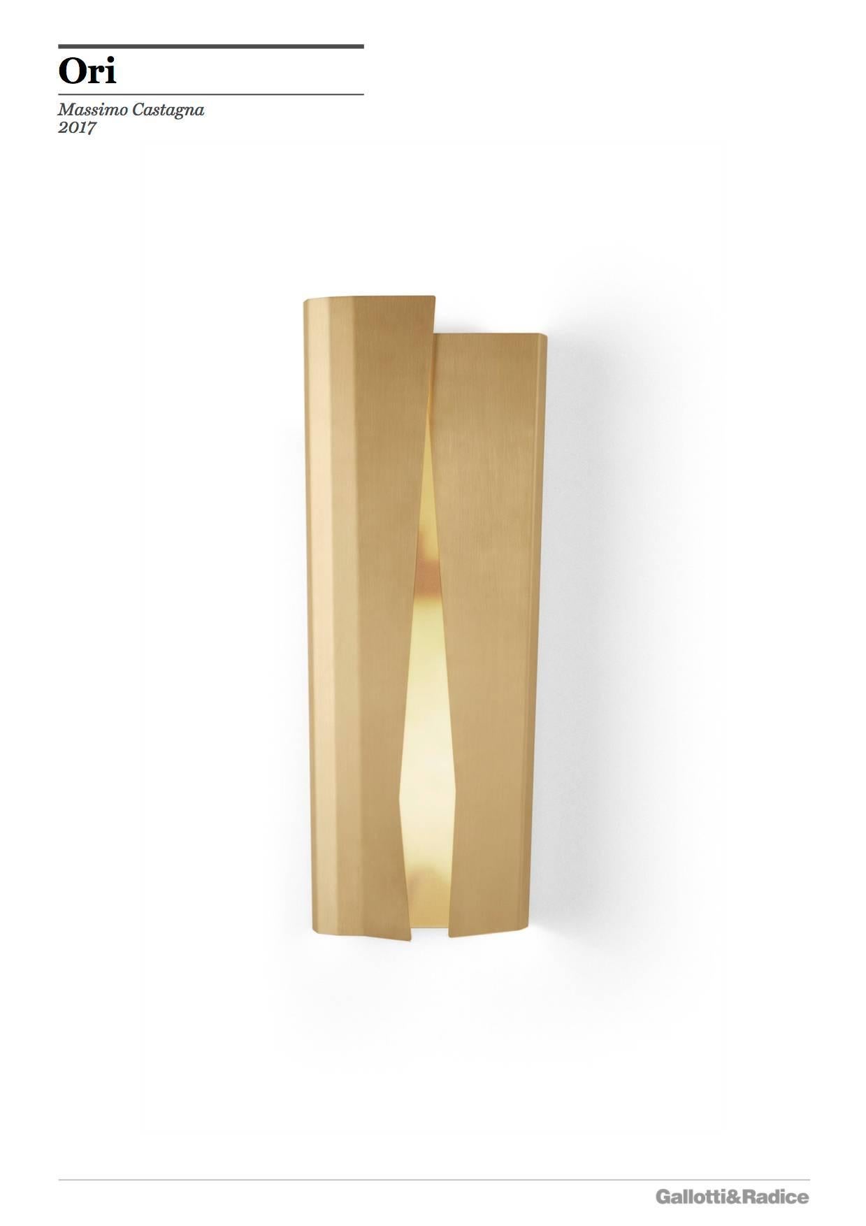 Modern Gallotti and Radice Ori LED Wall Sconce in Polished and Brushed Brass Finish For Sale
