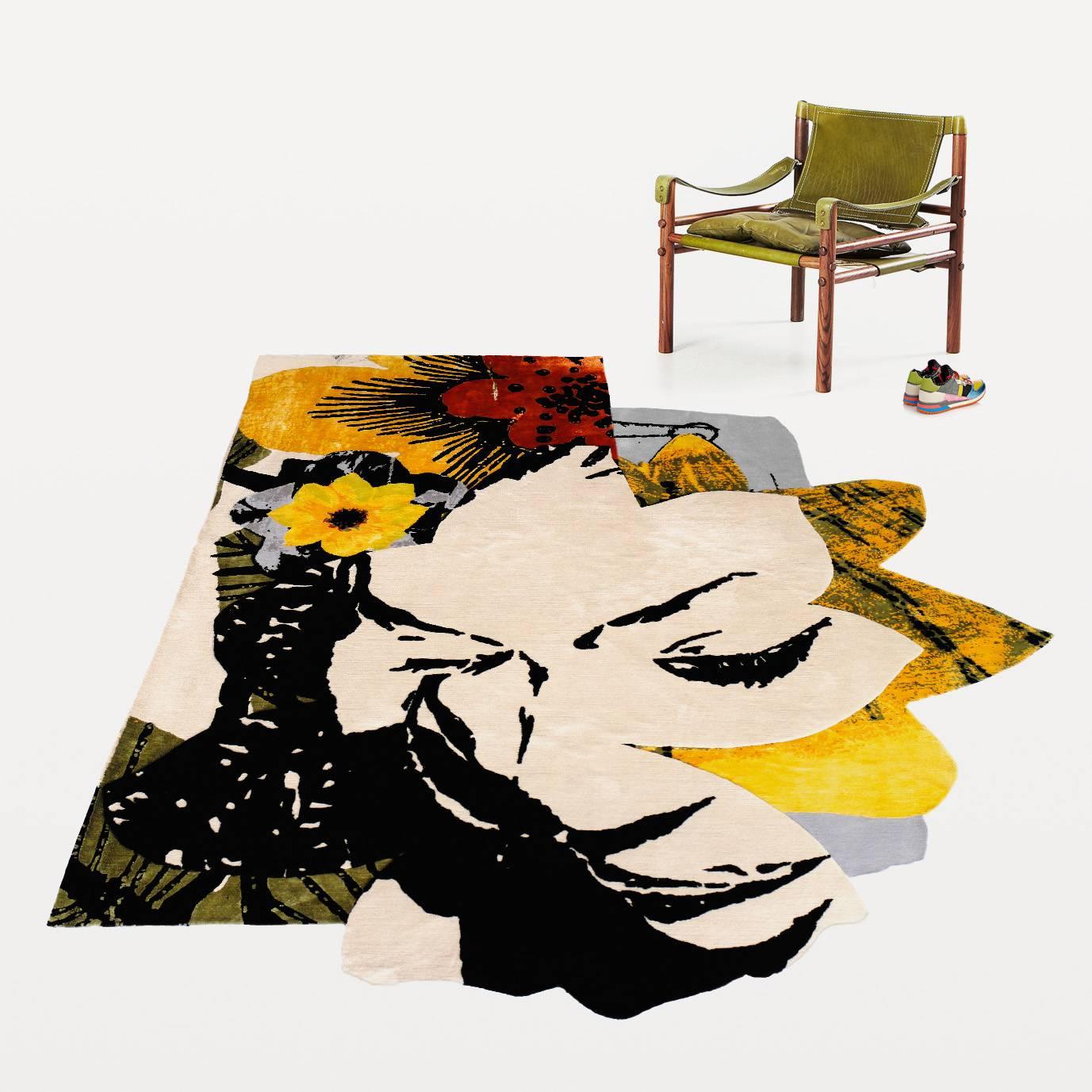 The artwork Mickalene Thomas created for Henzel Studio Collaborations is based on a photo drawing collage. The image is combined with one of Thomas’ hair portraits to bring in a graphic element on top of the decorative and floral background, making