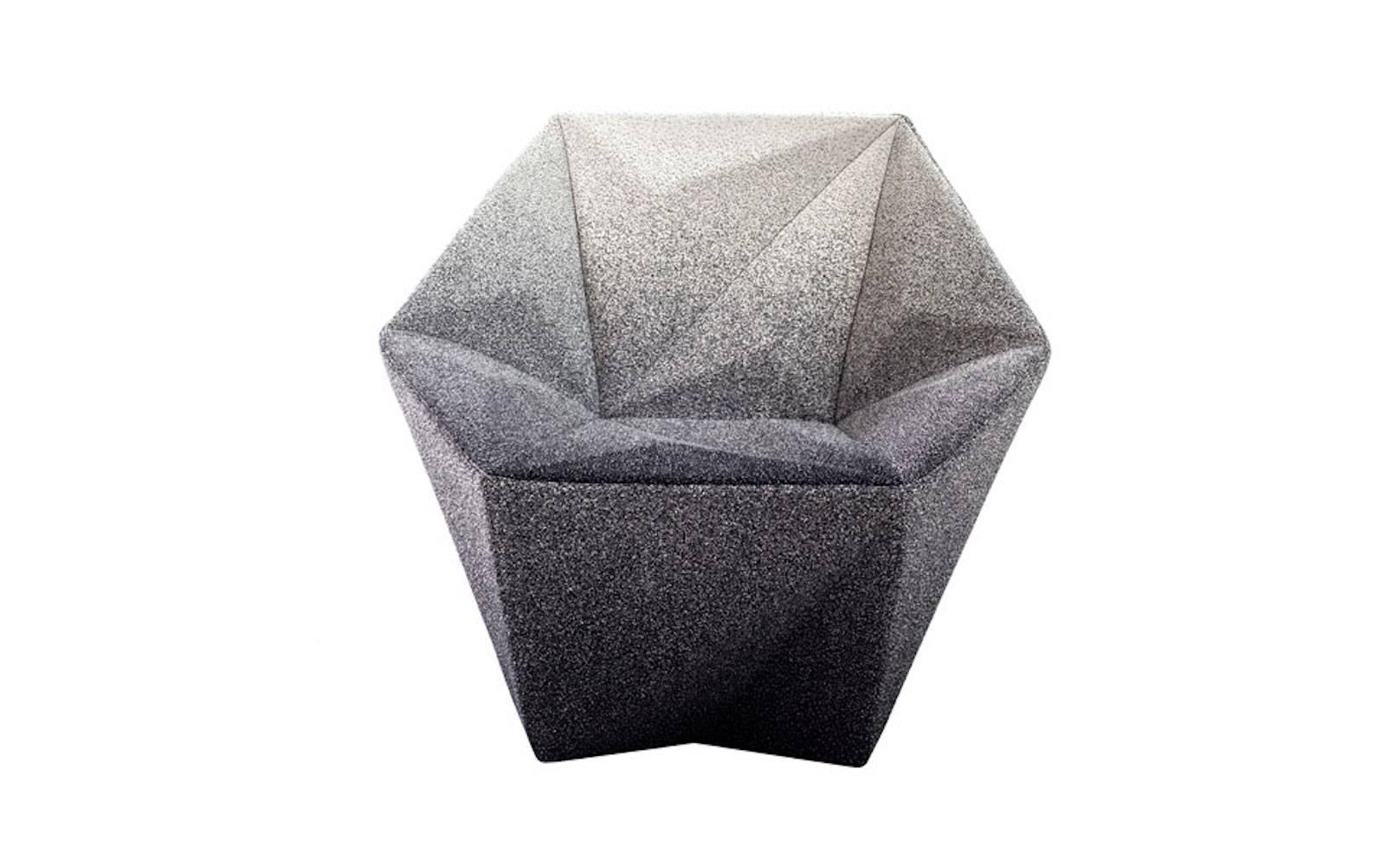 Moroso Gemma Chair by Daniel Liebeskind in Fuchsia and Purple Blur Fabric (21. Jahrhundert und zeitgenössisch) im Angebot