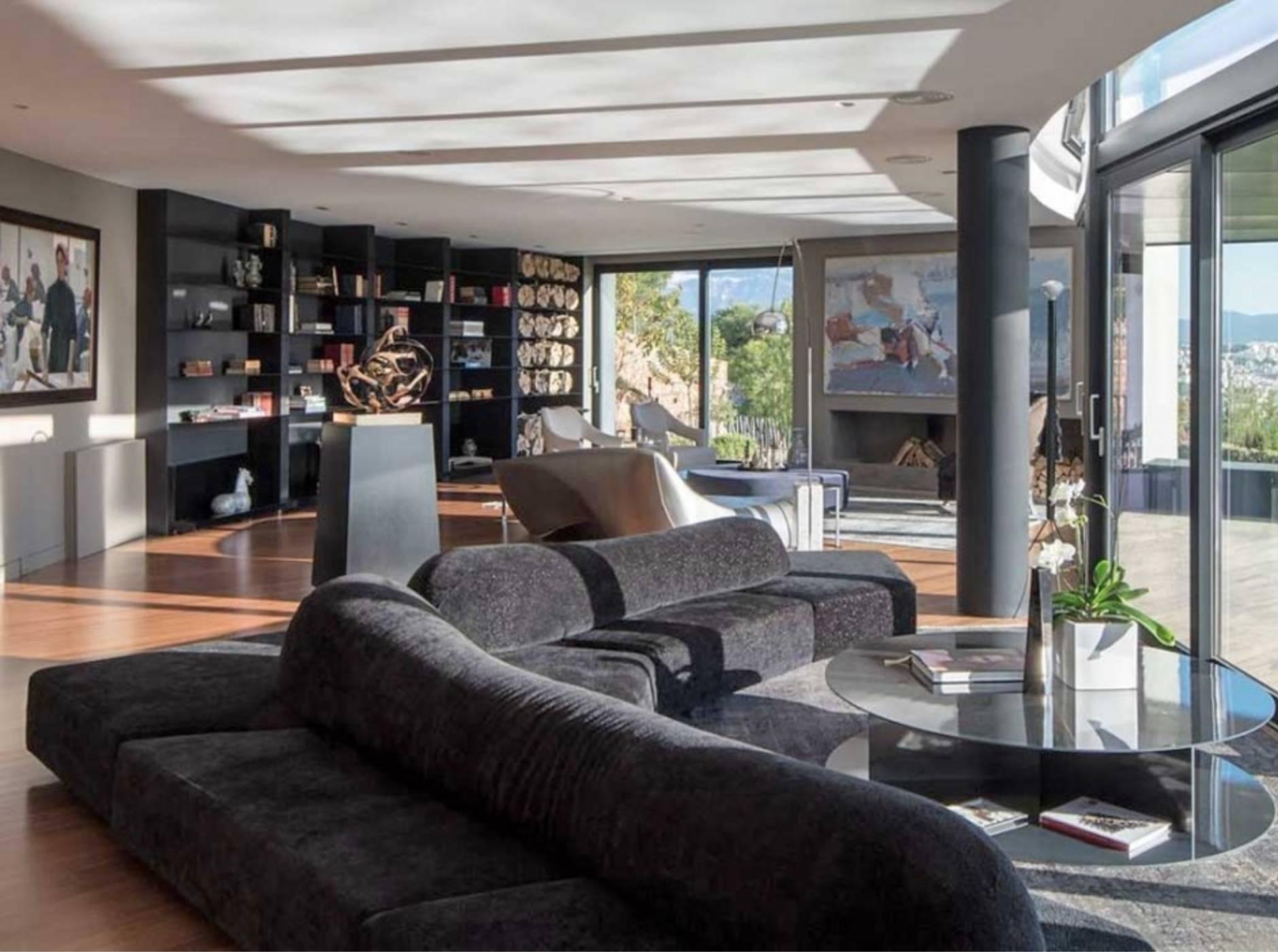 On the Rocks Modular/Sectional Sofa by Edra In New Condition For Sale In Rhinebeck, NY