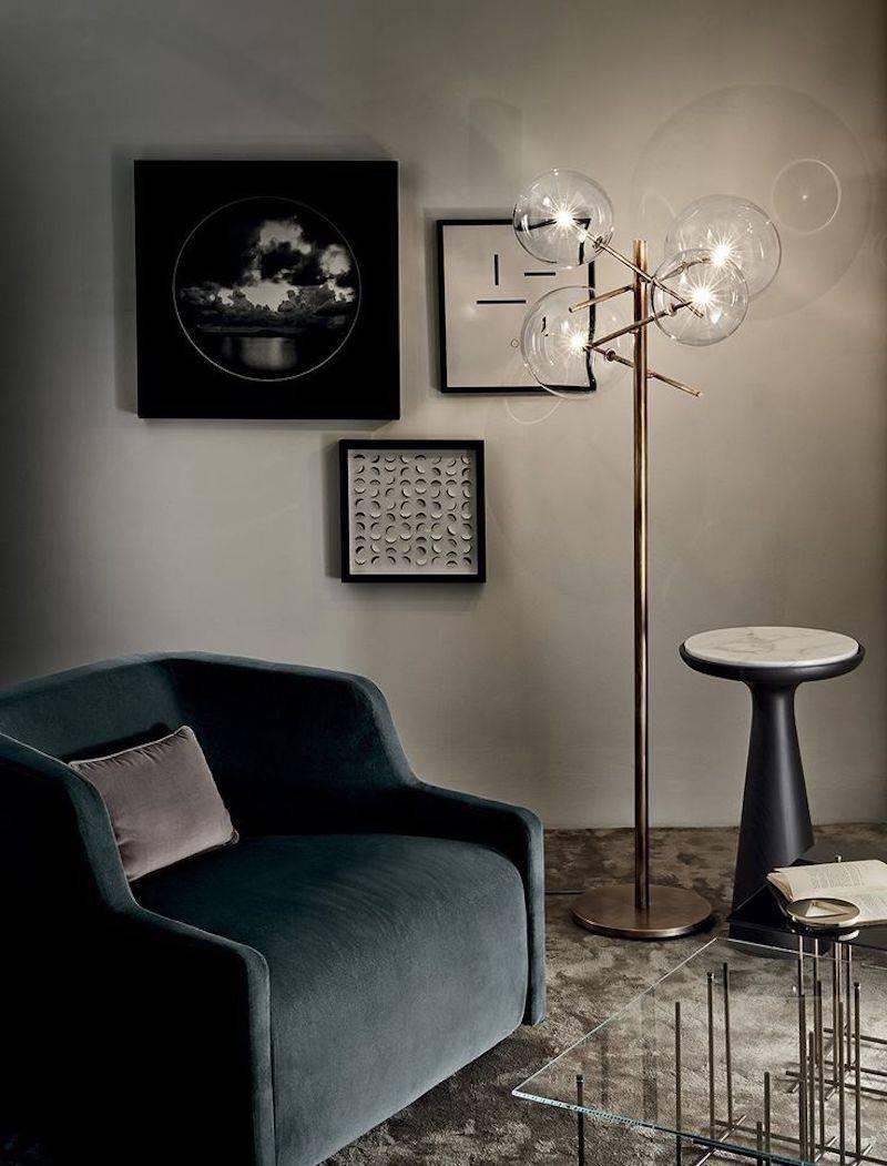 Italian Dama Side Table in Solid Wood and Marble by Gallotti & Radice For Sale