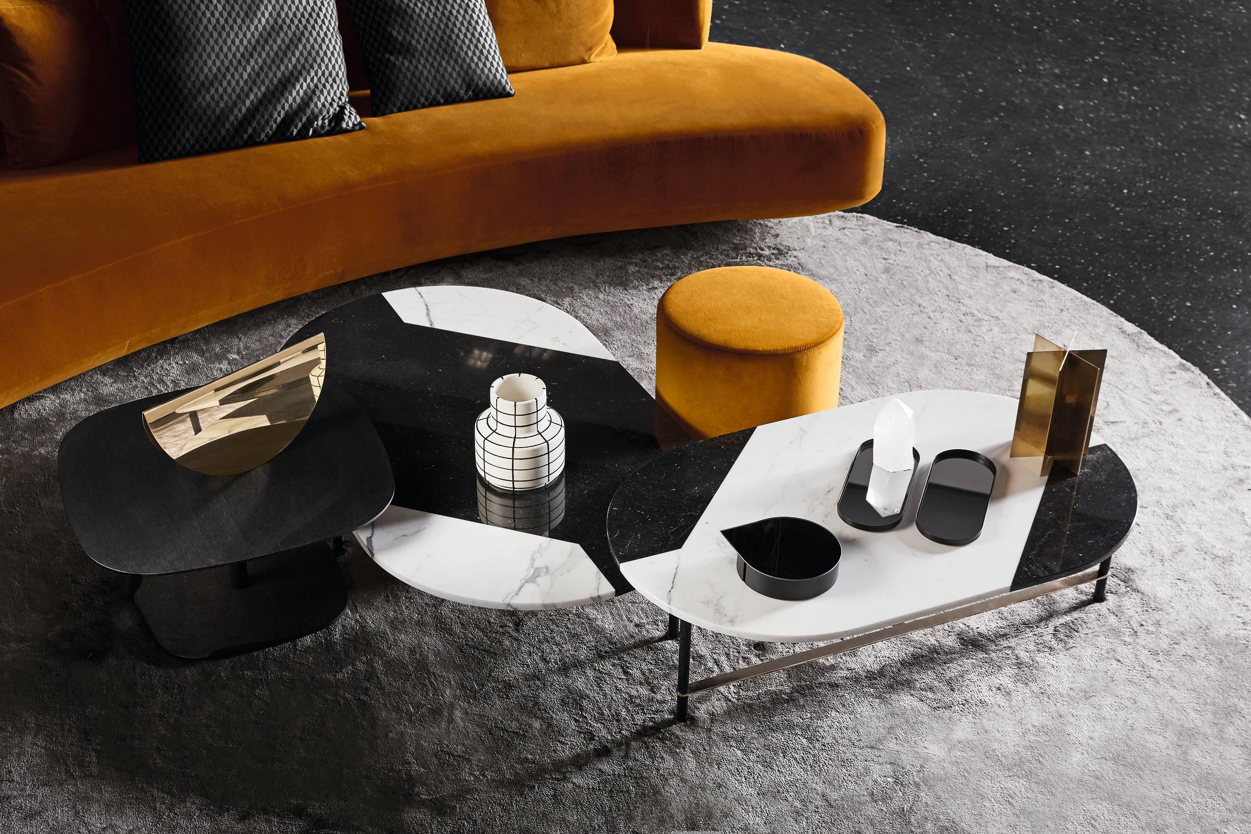 Coffee or side table with top and structure in hand-brushed aluminum in the colors black, titanium grey or gold.

Four sizes available: 

Cm
A 40 x 40 x 50 H
B 60 x 60 x 45 H
C 60 x 60 x 30 H 989
D 60 x 60 x 25 H

Inches
A 15¾