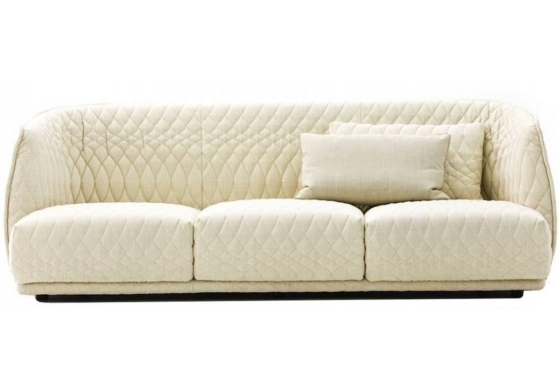 Contemporary Moroso Redondo Three-Seat Sofa in Tufted Upholstery by Patricia Urquiola For Sale
