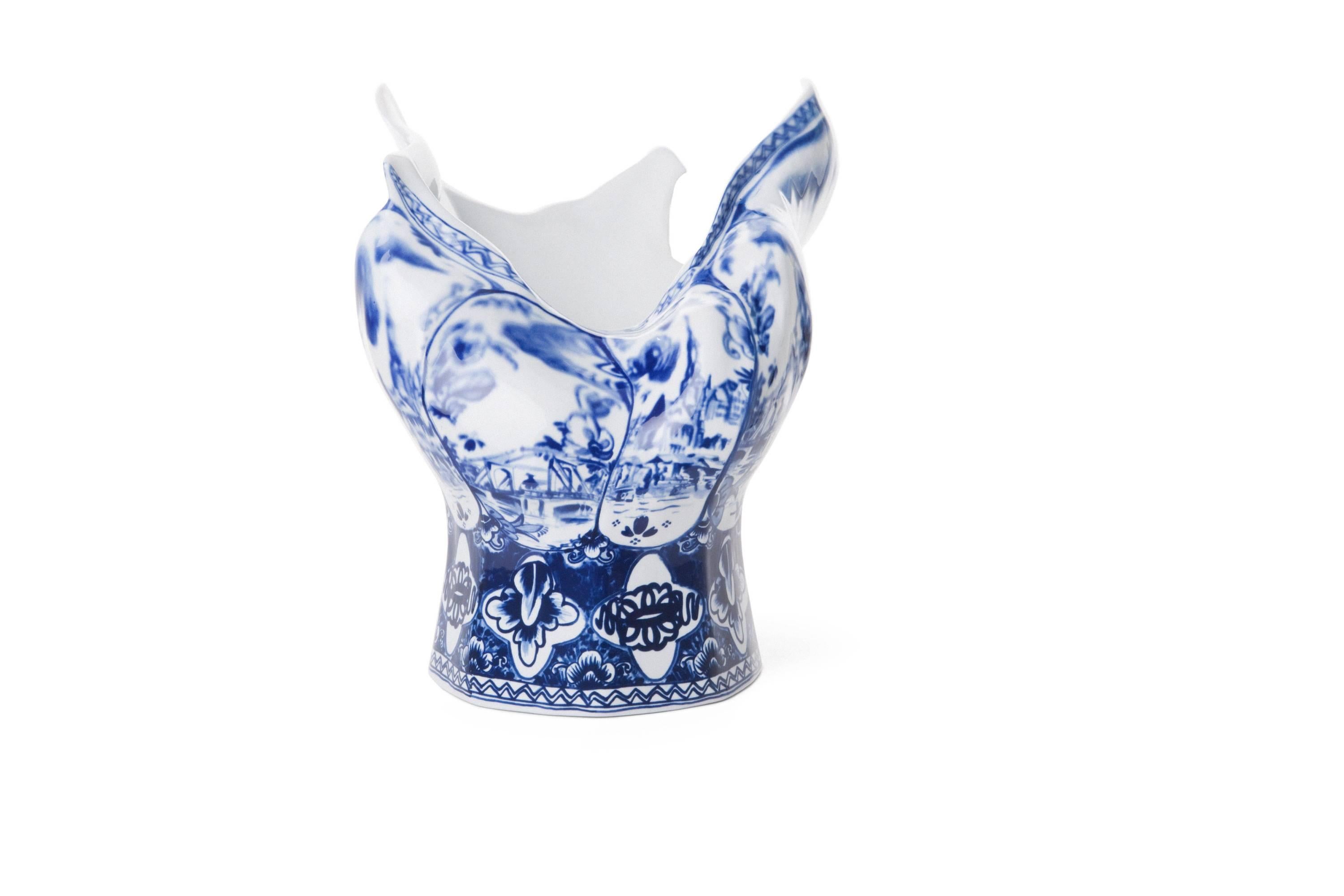 moooi blow away vase