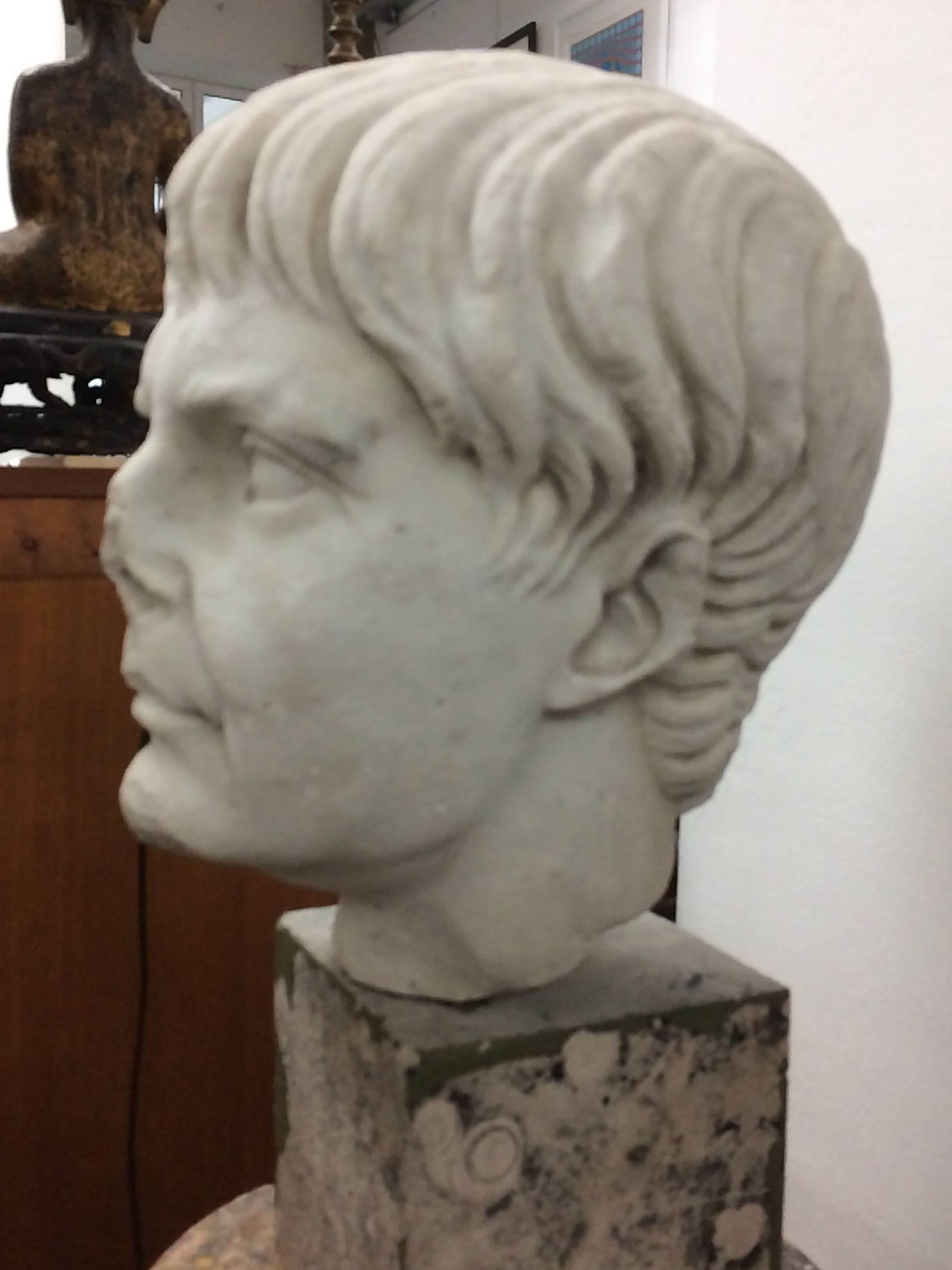 Roman marble head 1st century after Christ - has been cleaned - certificate of authenticity joined - 30 H /25 W/27 D cm