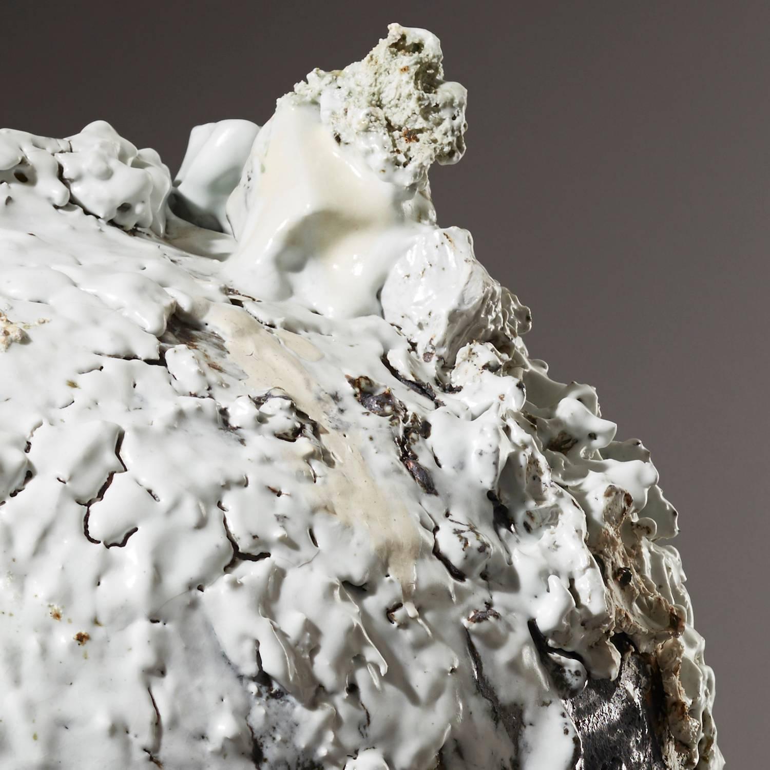 Moon Jar by Akiko Hirai Unique Handmade Ceramic Vessel The New Craftsmen In New Condition In London, GB