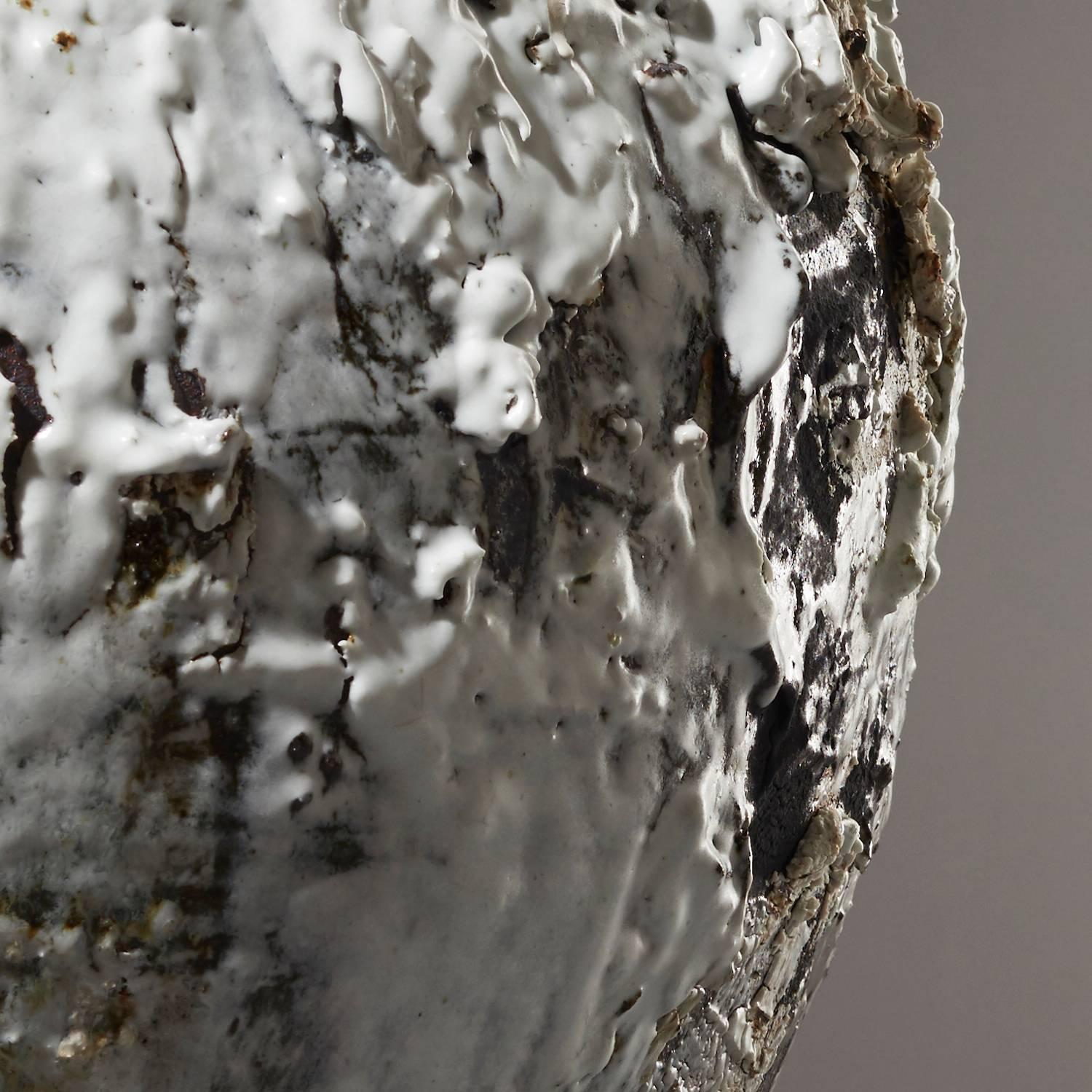 Contemporary Moon Jar by Akiko Hirai Unique Handmade Ceramic Vessel The New Craftsmen