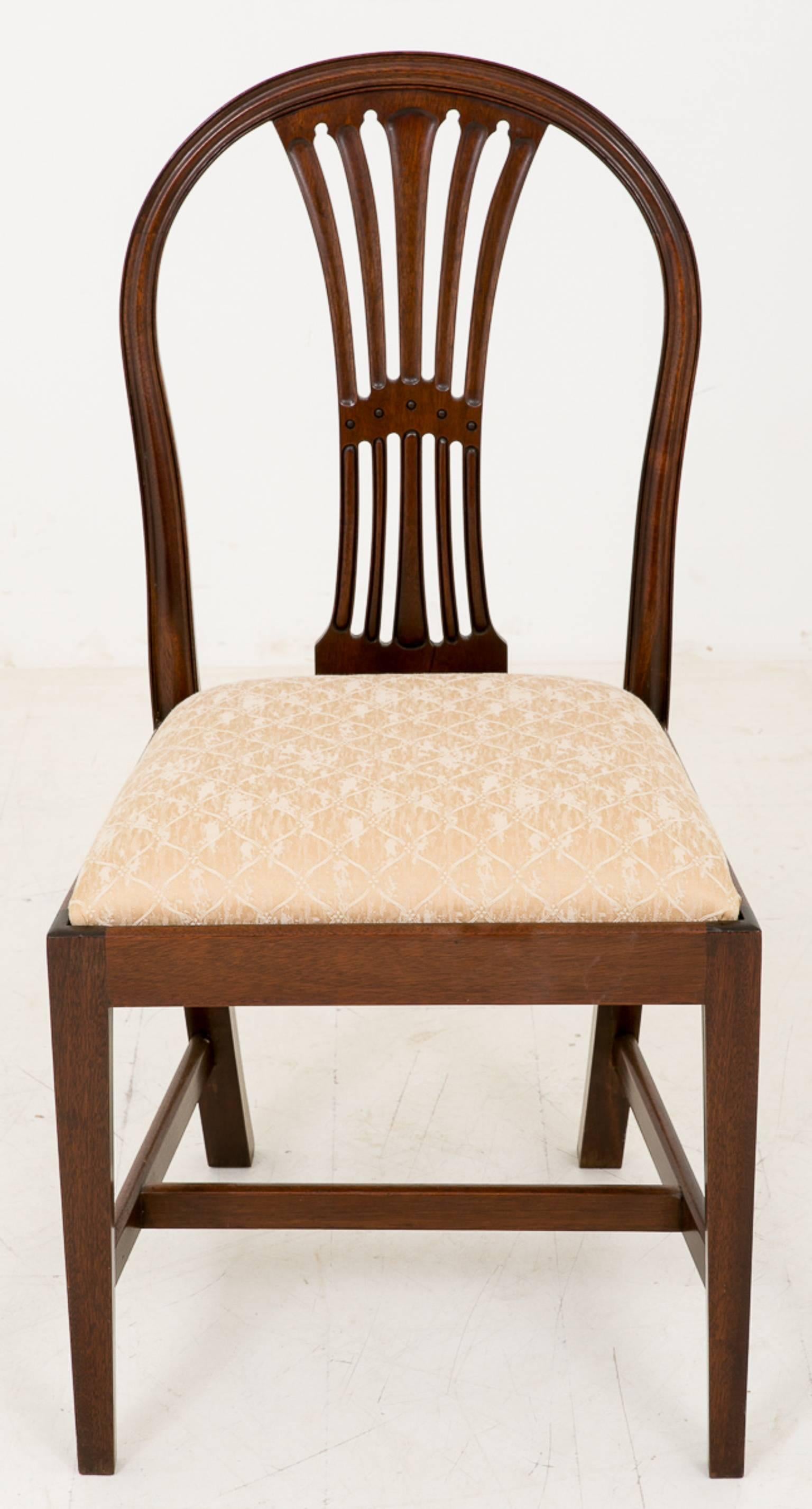 Set of Ten Mahogany Hepplewhite Influenced Dining Chairs For Sale 1