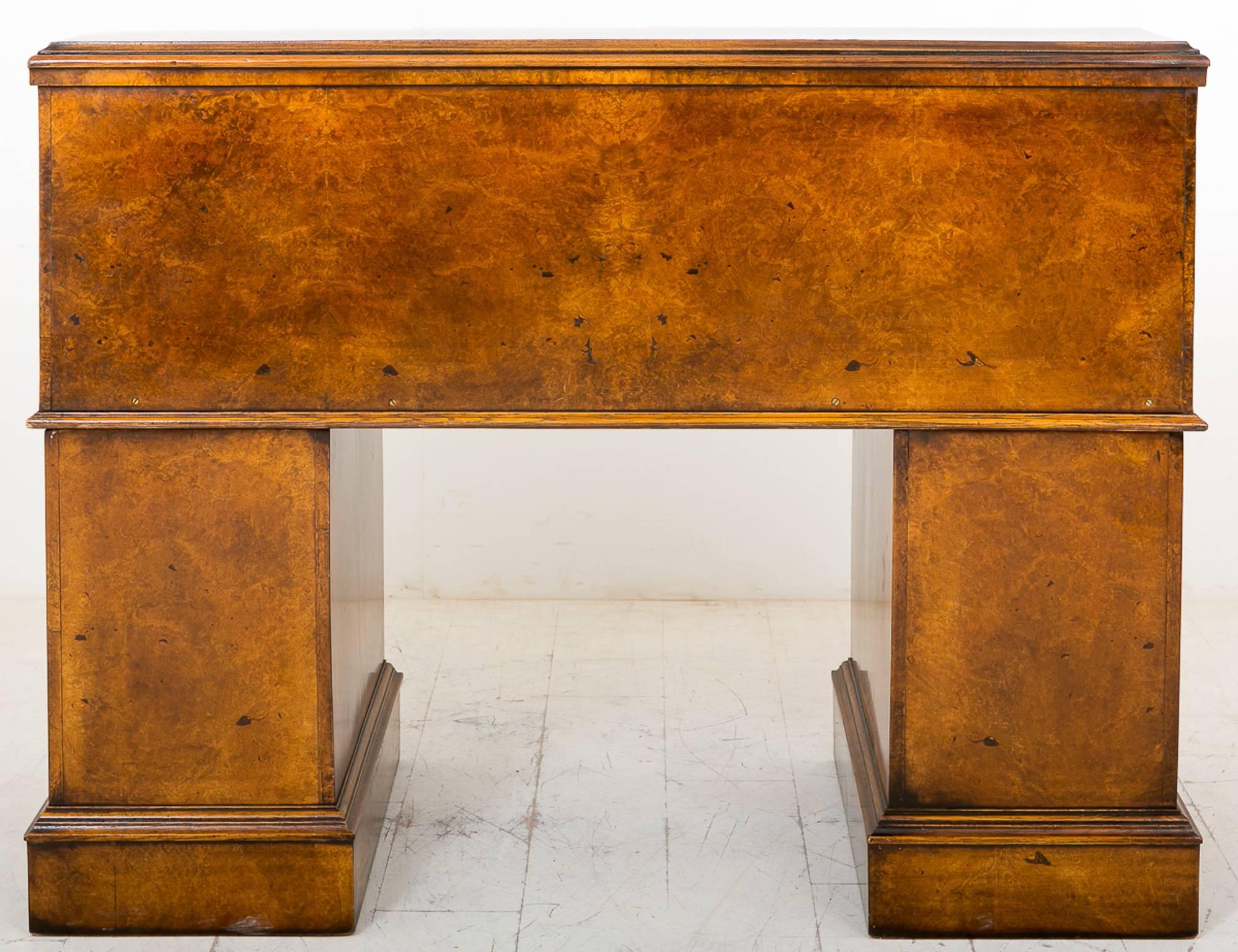 Stunning Victorian Burr Walnut Cylinder Desk For Sale 2