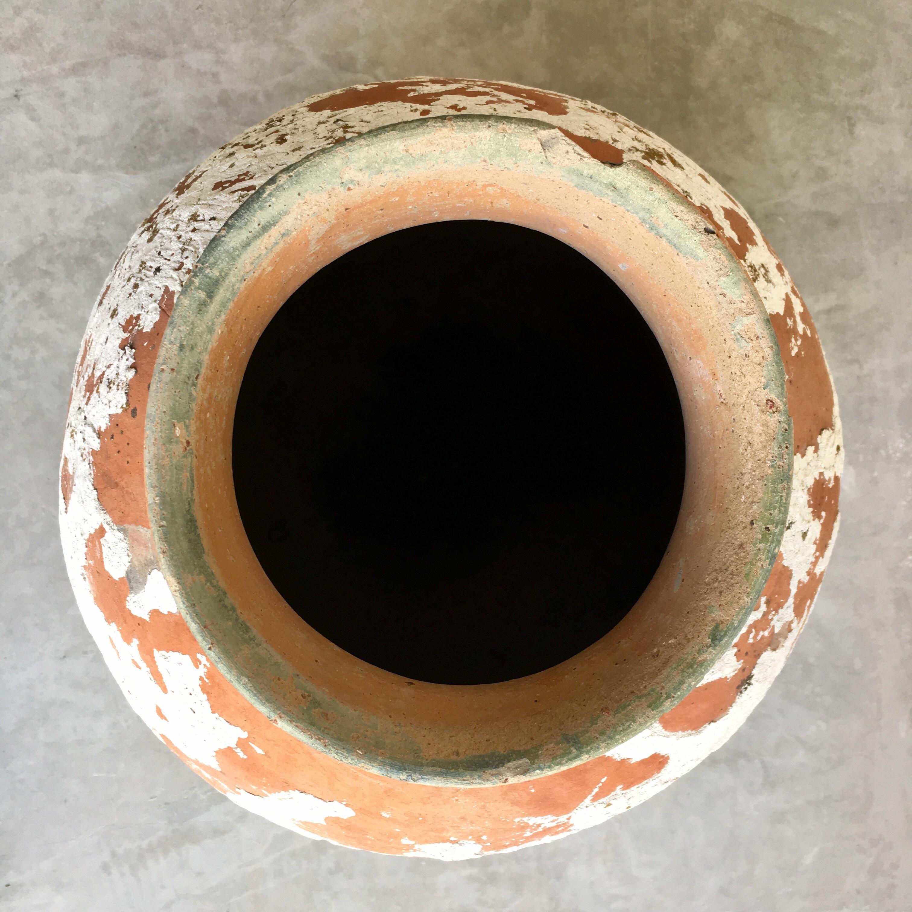 Terracotta Water Pot from Mexico, 1970s In Fair Condition In San Miguel de Allende, Guanajuato