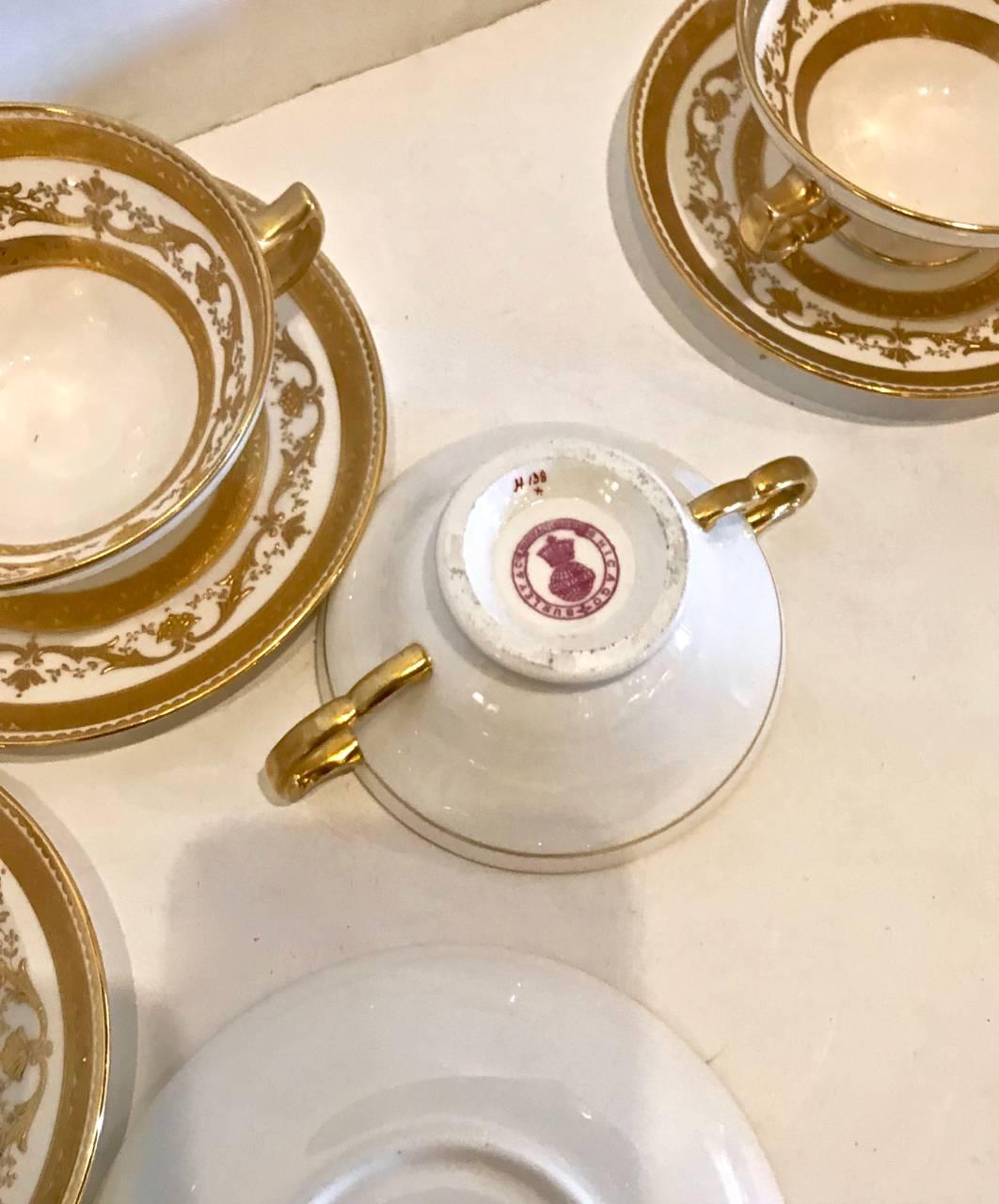 English Gilt Minton Bouillon Cups and Saucers, Set of Eight