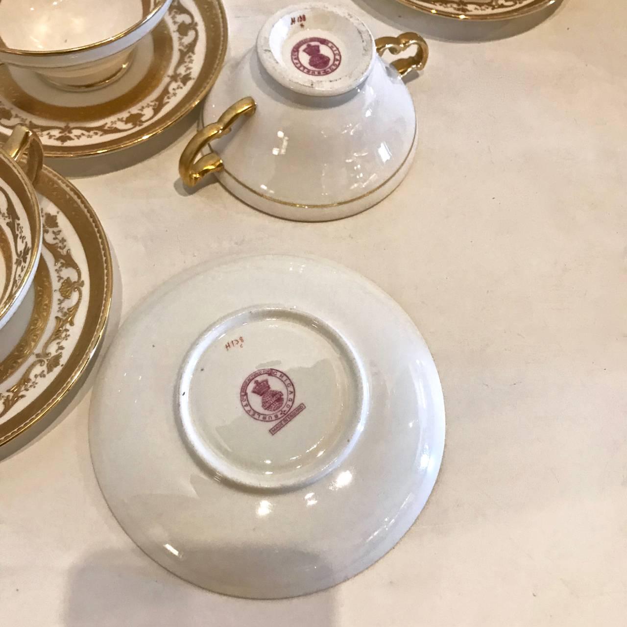 Neoclassical Gilt Minton Bouillon Cups and Saucers, Set of Eight