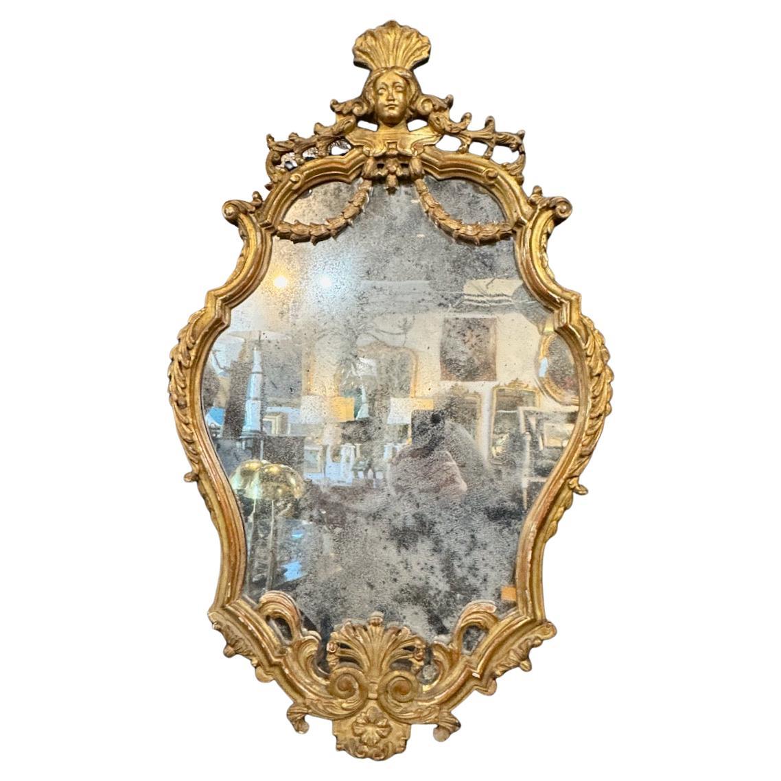 Specchio a cartiglio in legno dorato intagliato, 1770-1790 ca. in vendita