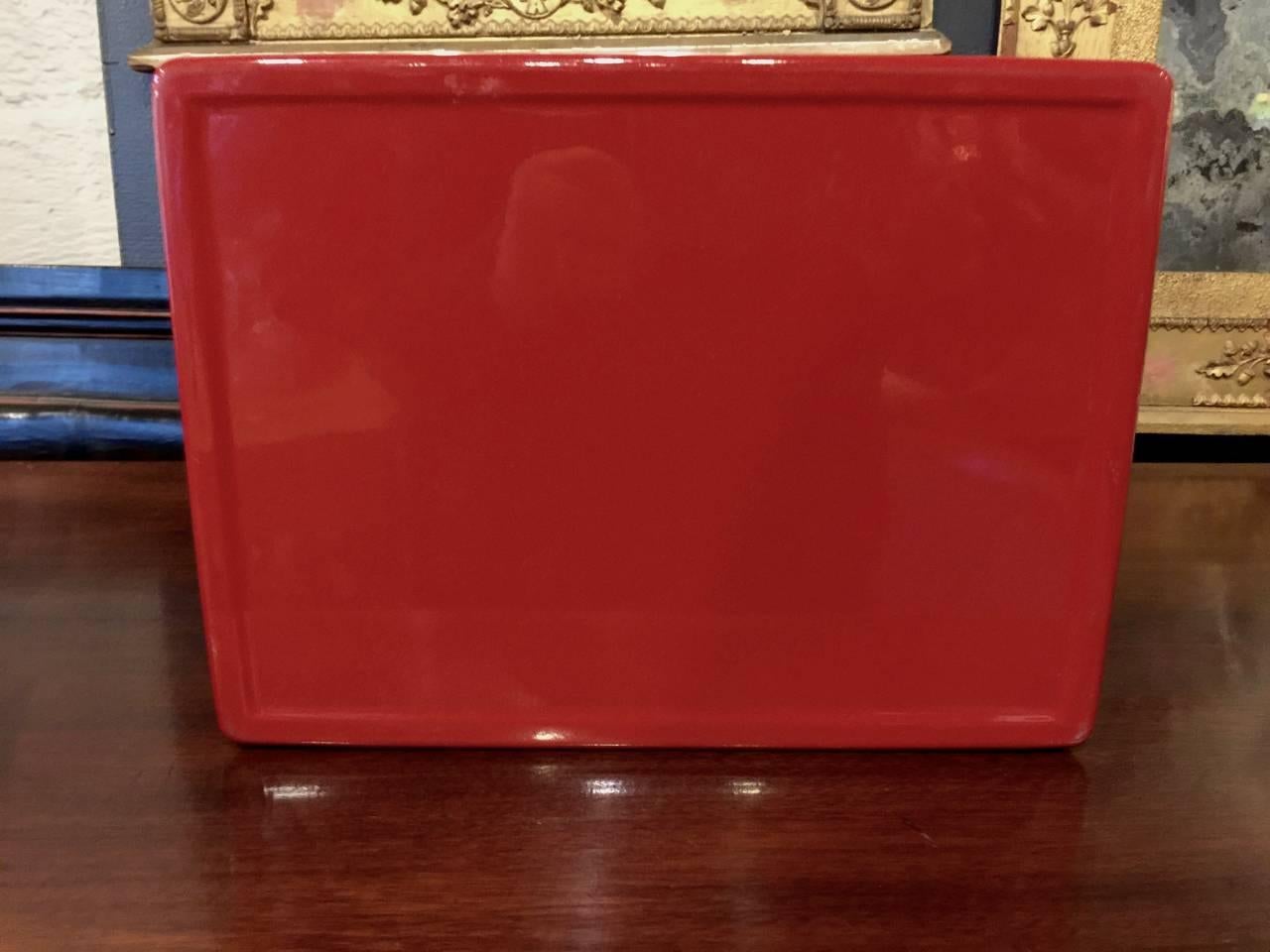 20th Century, Japanese Lacquer Box In Excellent Condition In Pasadena, CA