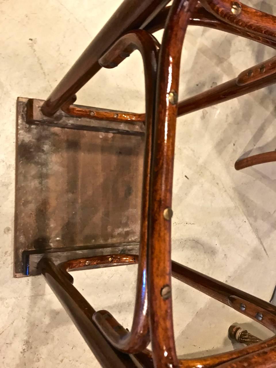 Blown Glass Set of Four Bentwood Nesting Tables in the Style of Thonet