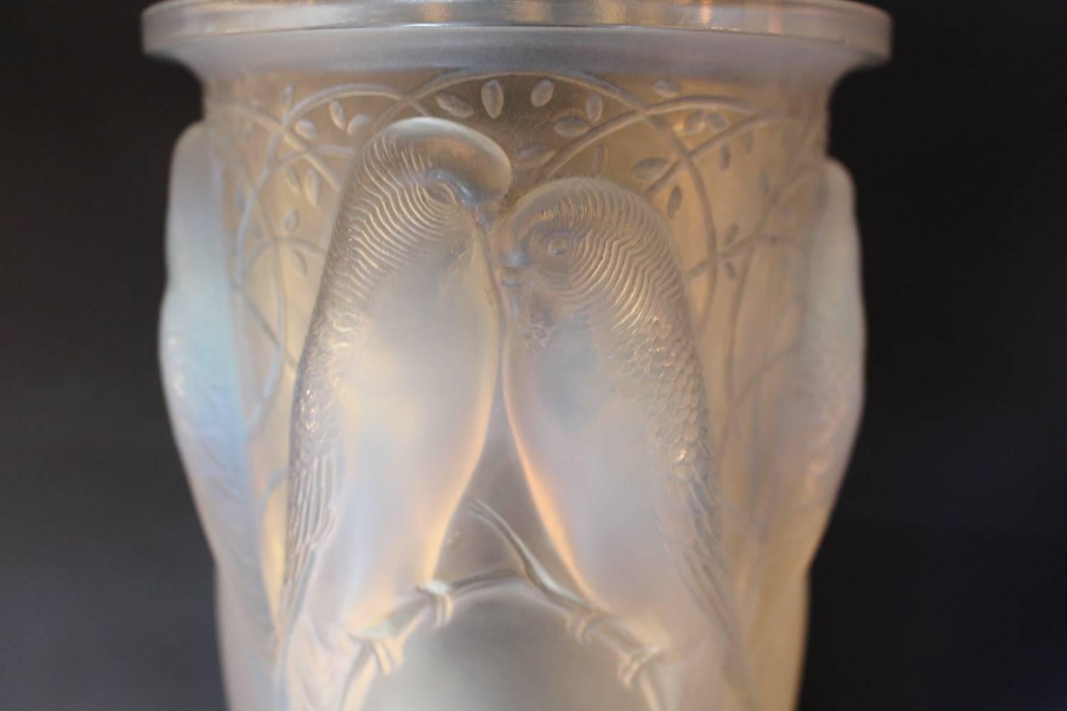 20th Century Art Deco Lalique Ceylan Vase