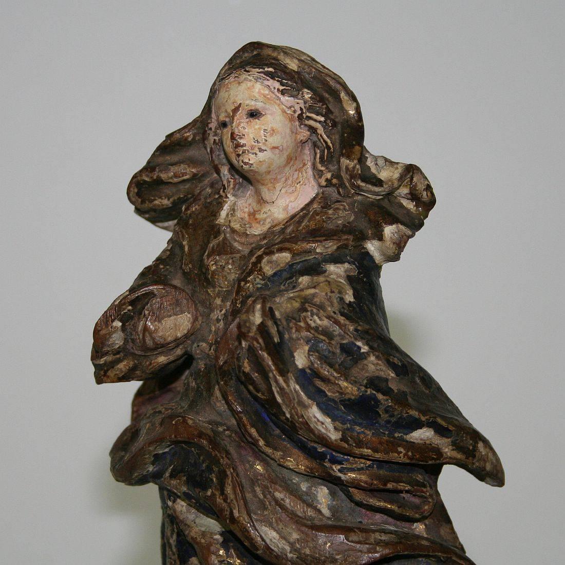 Fabulous Madonna with great expression. Original colour and glass eyes. Yes this piece has some losses but what a beauty she is.
           