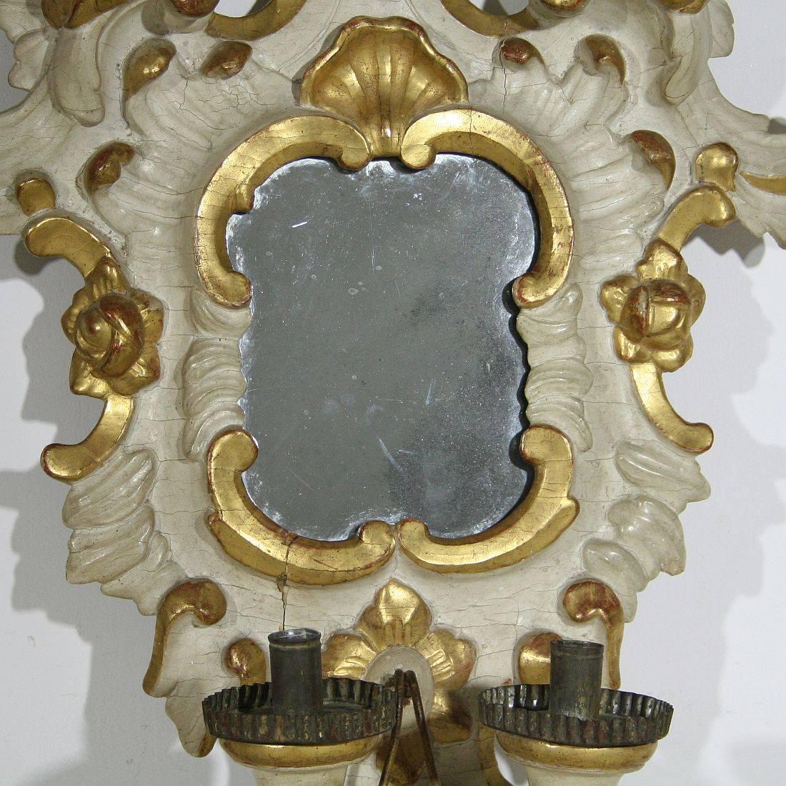 18th Century and Earlier Italian 18th Century Carved  Wooden Baroque Girandole Mirror with Sconce