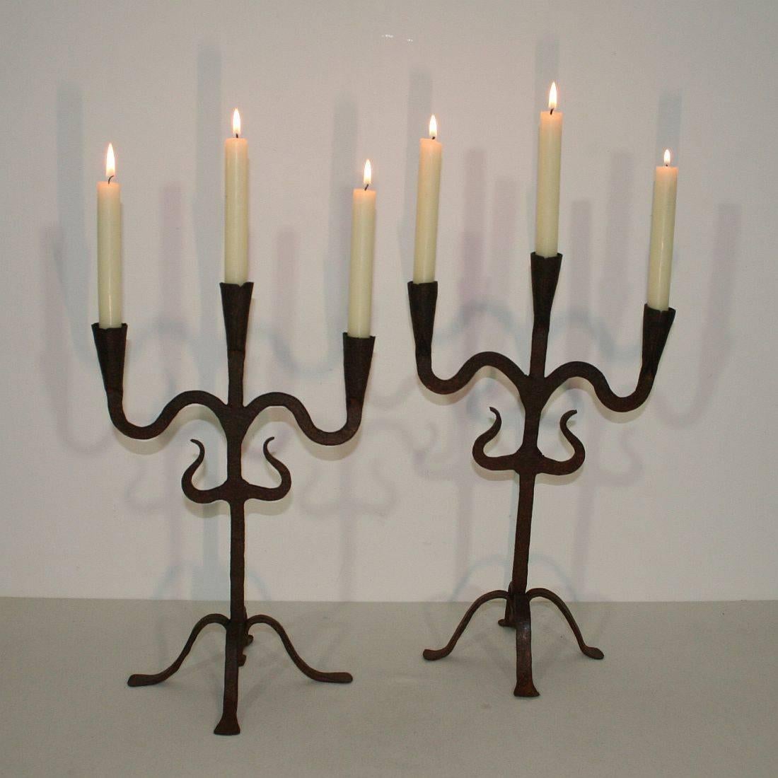 Beautiful pair of hand-forged iron candleholders.
Southern France-Northern Spain, 18th century.
Weathered.