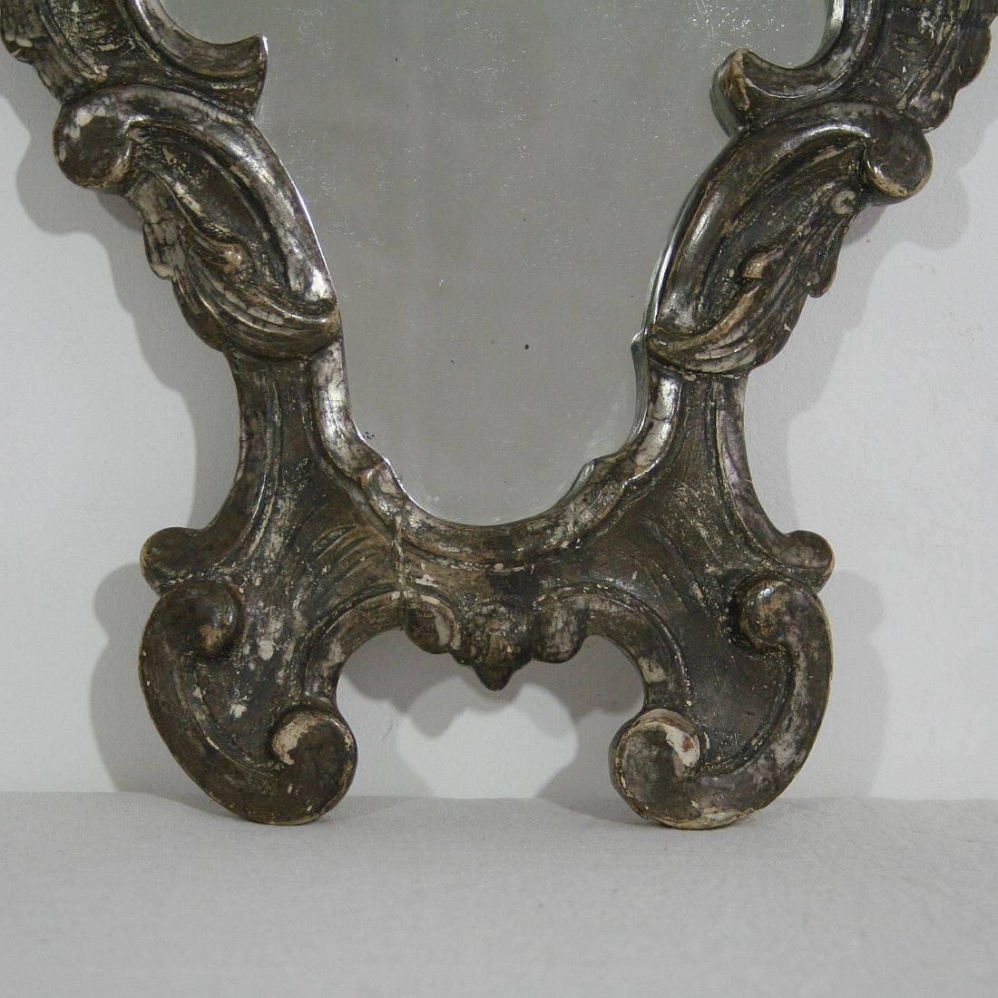 Small 18th Century, Italian Baroque Silver Carved Wood Mirror In Fair Condition In Buisson, FR