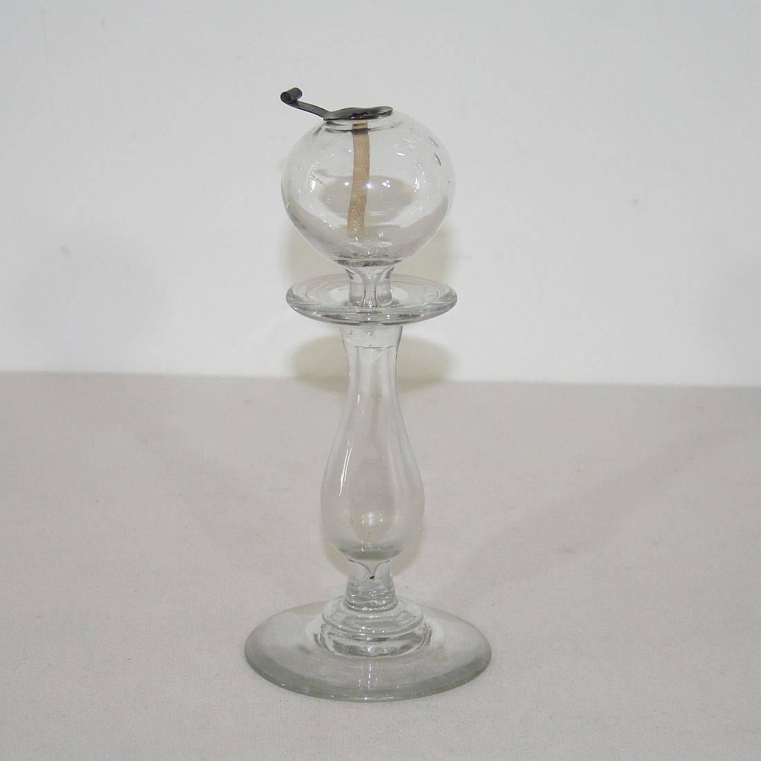 Collection of 19th Century French Glass Weaver Oil Lamps In Good Condition In Buisson, FR