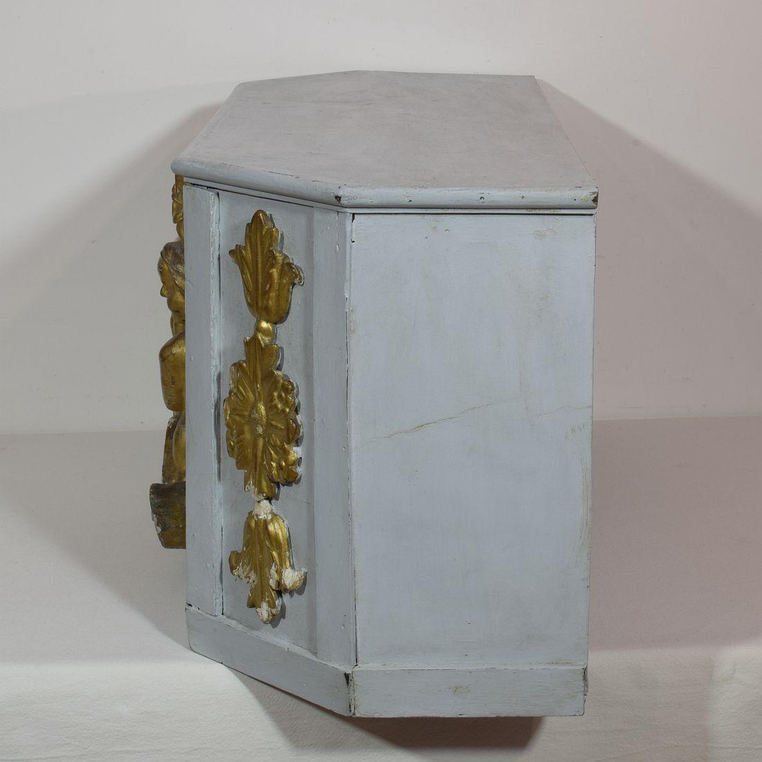 18th Century Italian Neoclassical Carved Wooden Altar For Sale 2