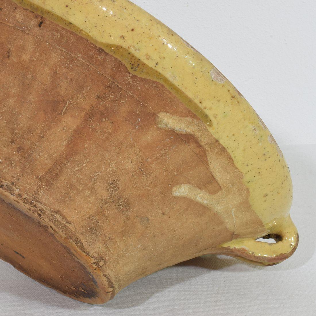 Piccola ciotola da latte o tan in terracotta smaltata gialla francese del XIX secolo in vendita 7