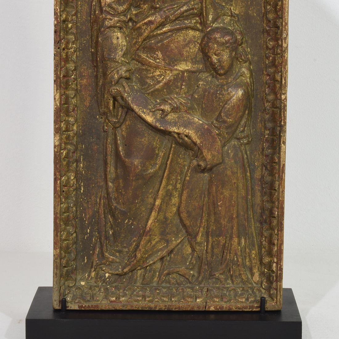 Legno Pannello in legno francese del XVIII secolo con Madre Ann e Maria in vendita