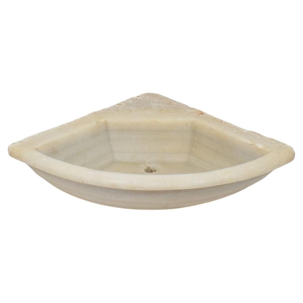 Italian White Marble 18th Century Water Basin or Sink For Sale