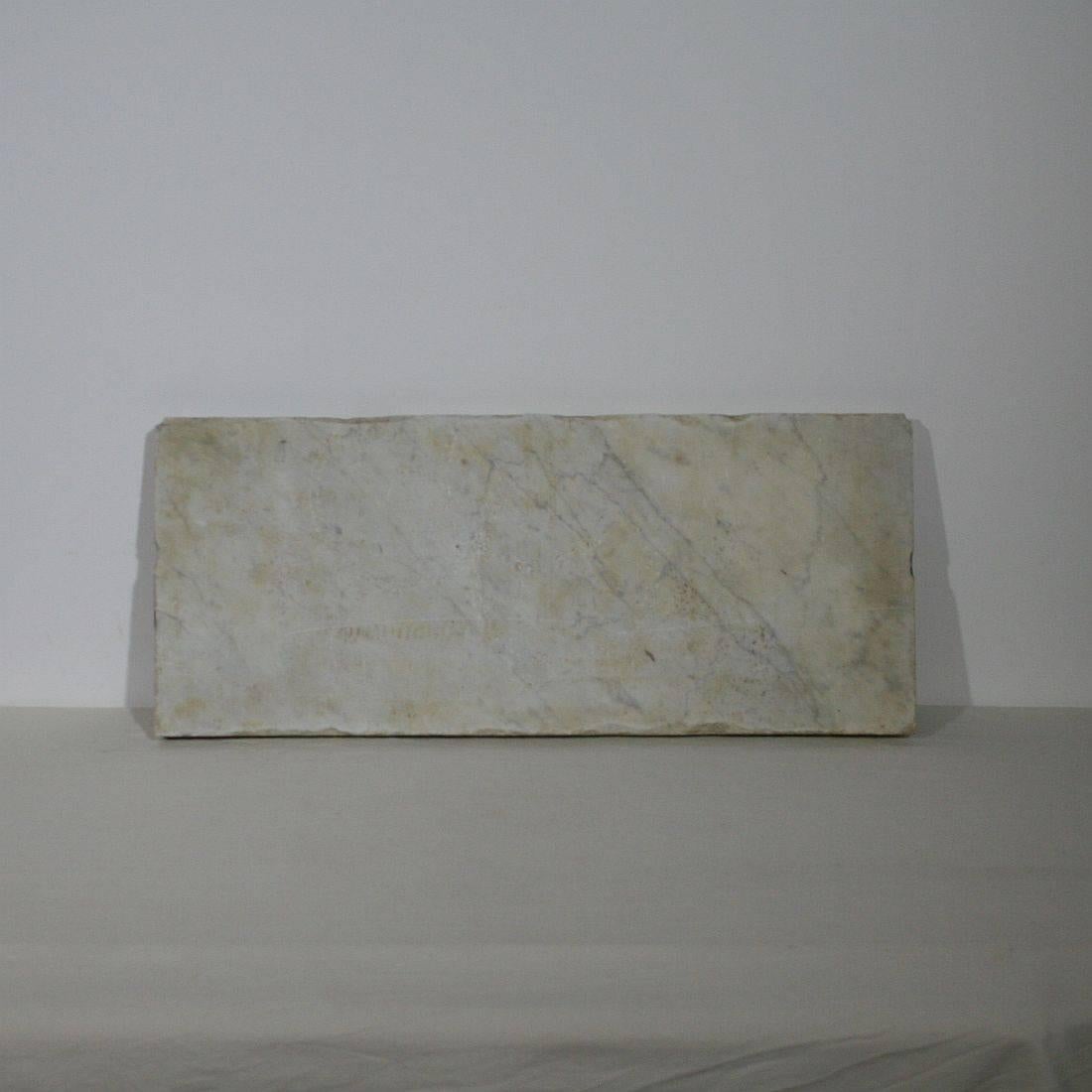 French, 18th Century White Marble Panel with Torches In Good Condition In Buisson, FR