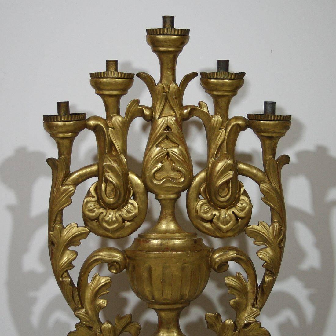 Large 19th Century Italian Baroque Style Carved Giltwood Candleholder 2
