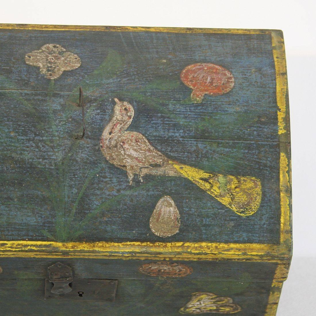 19th Century French Folk Art Weddingbox with a Bird from Normandy 3